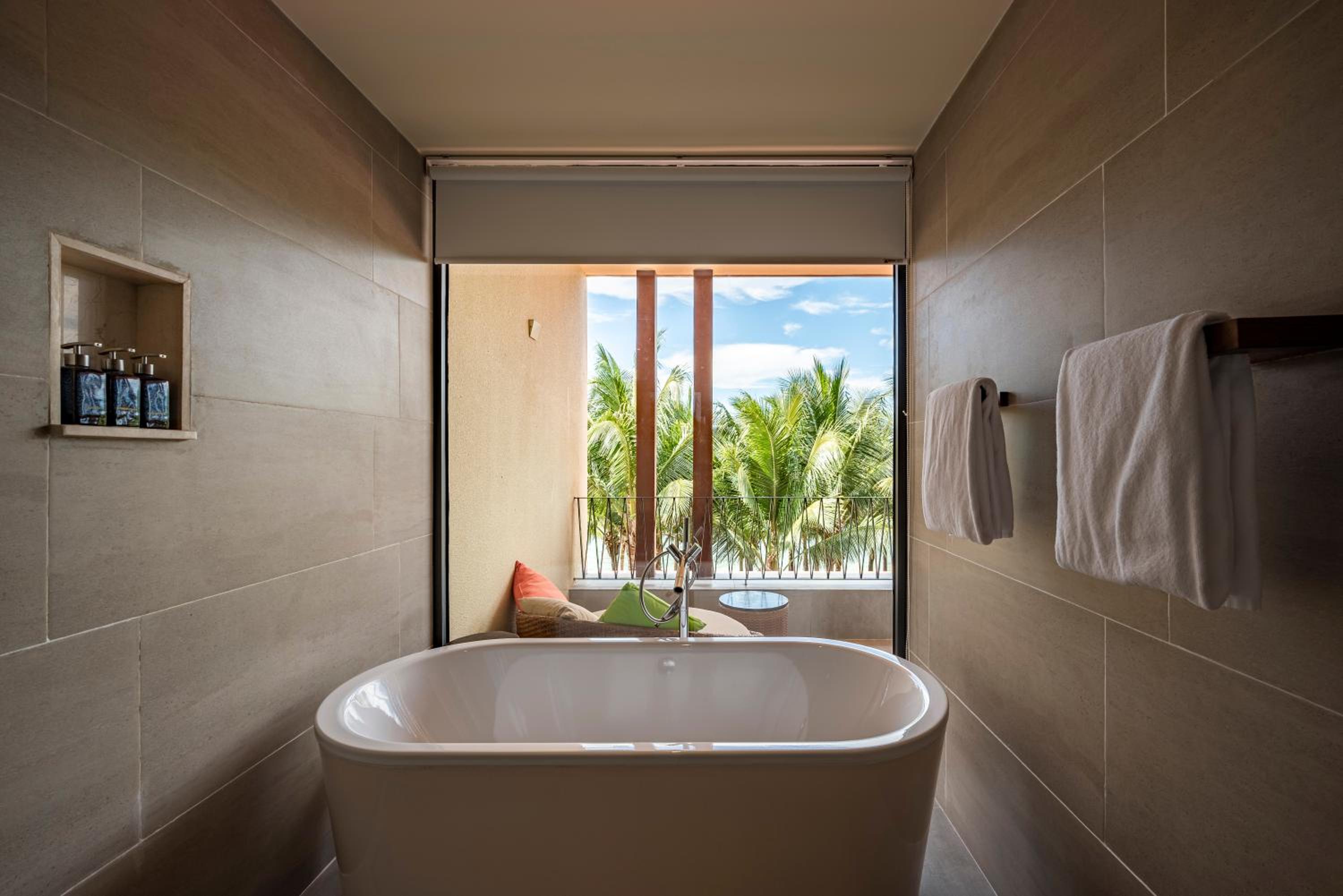 Dusit Princess Moonrise Beach Resort