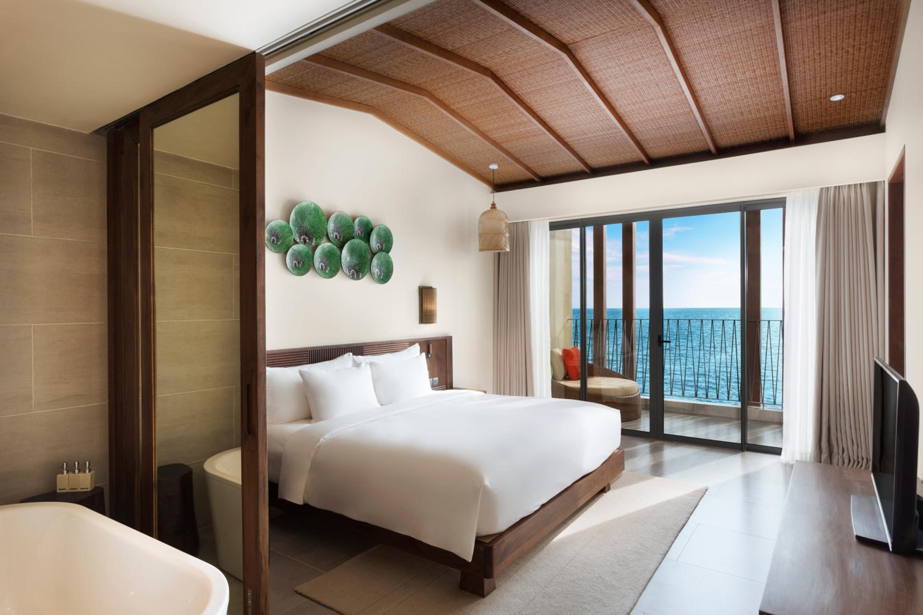 Dusit Princess Moonrise Beach Resort
