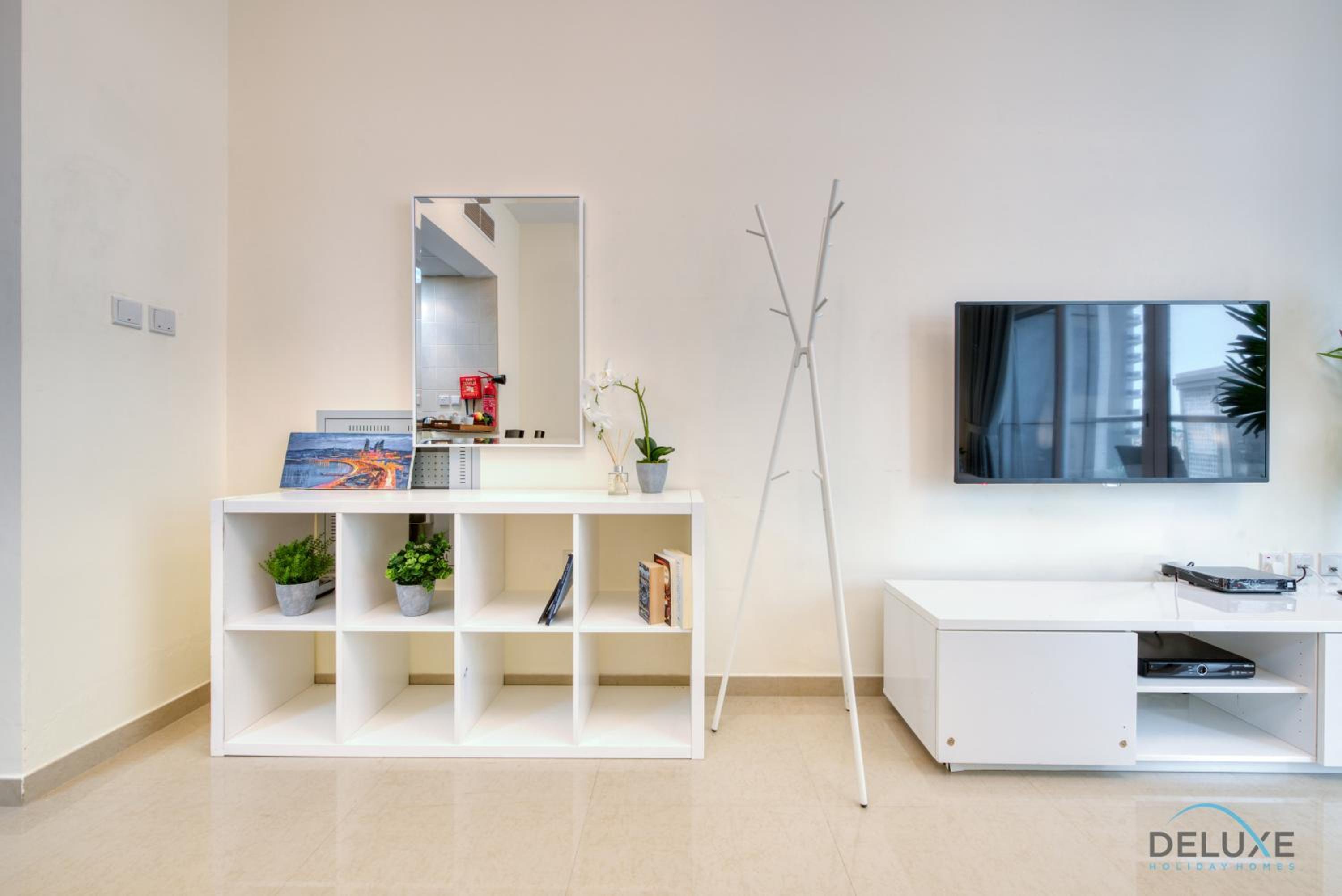 Gentle Studio in Uniestate Sports Tower Dubai Sports City by Deluxe Holiday Homes