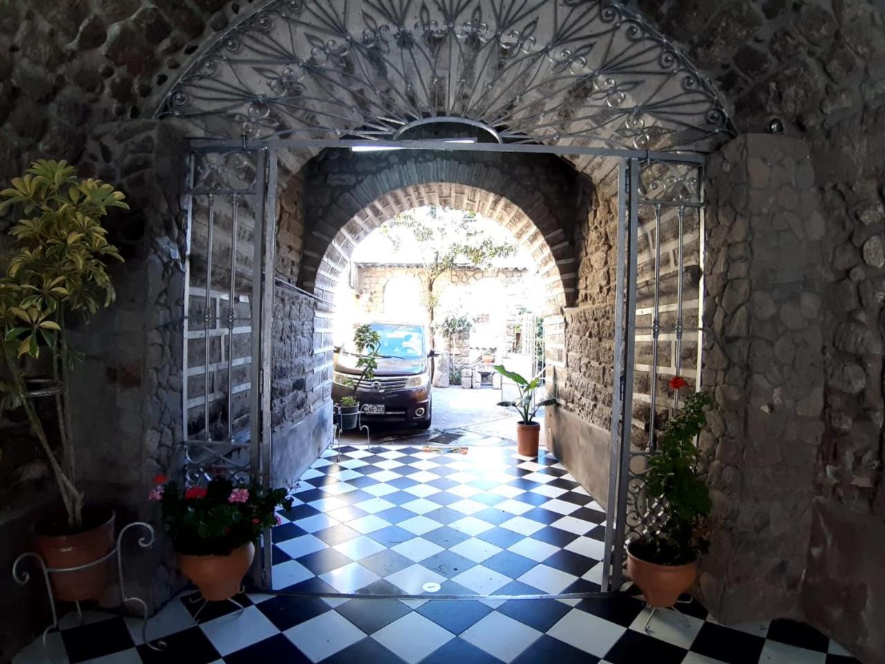 Photo 7