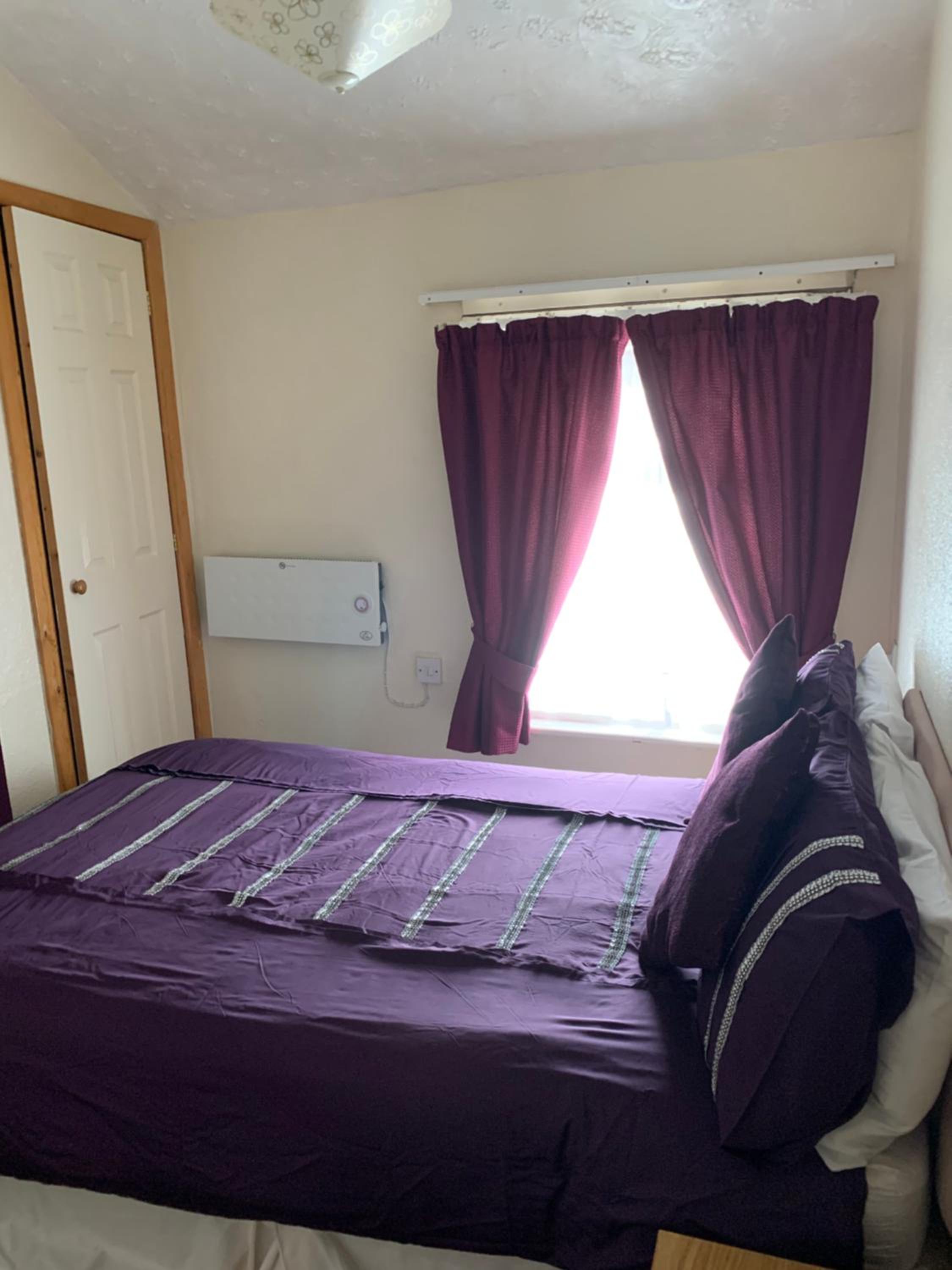 Alondra Hotel