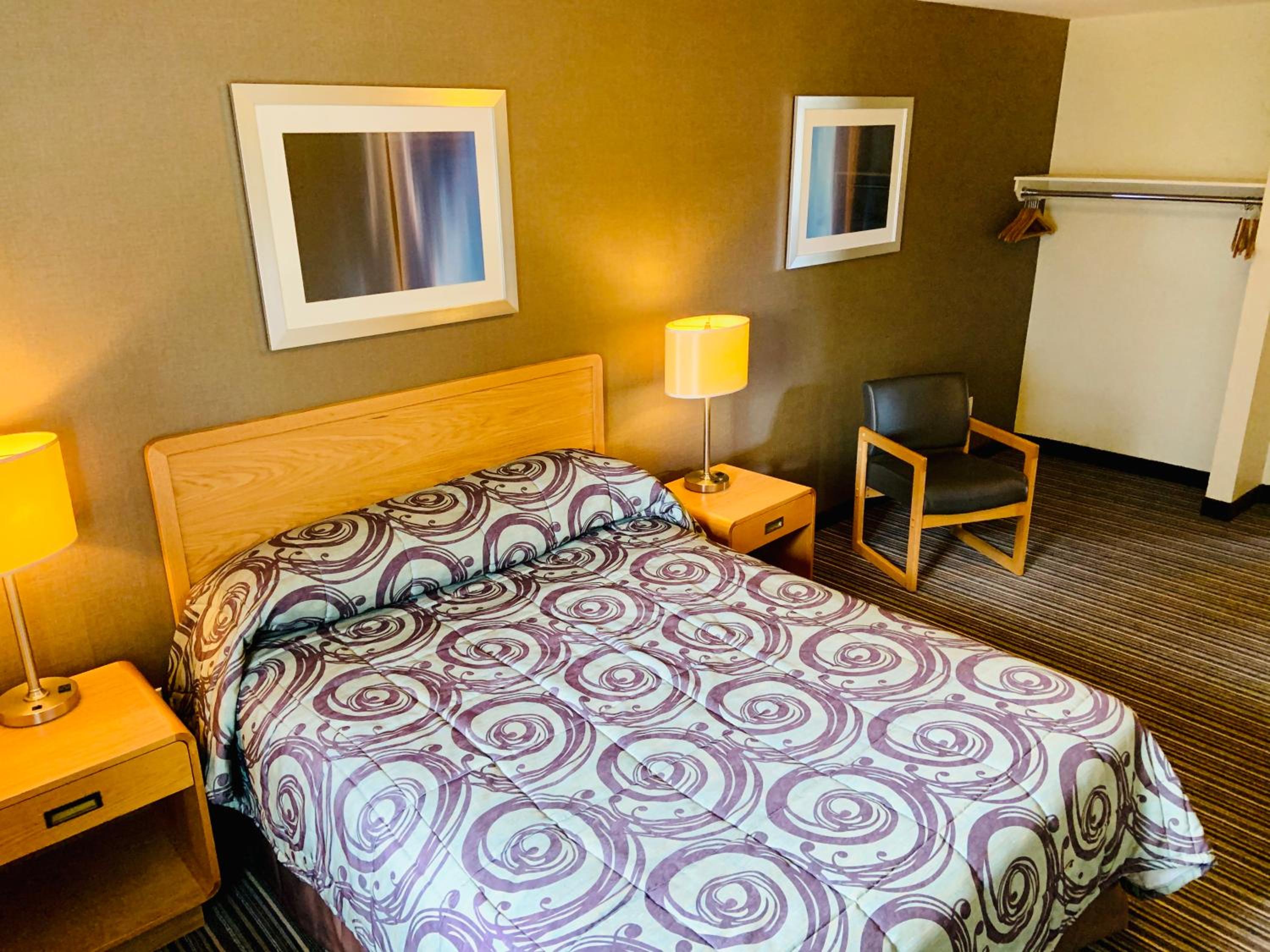 Toronto Lakeshore Hotel