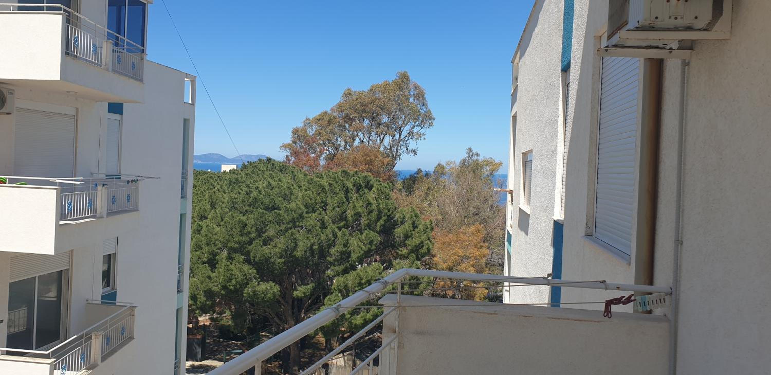 Redsun Apartment