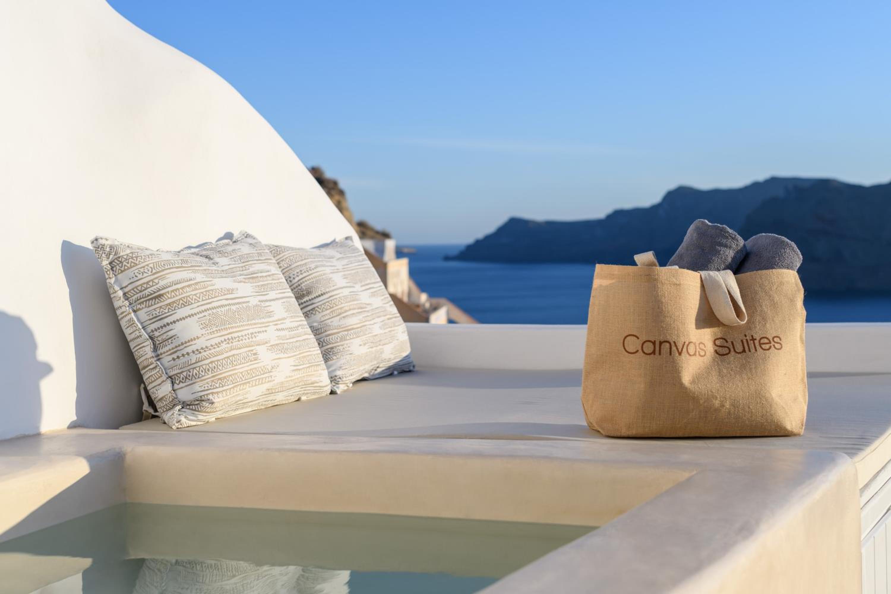 Oia Vacations - Canvas Suites - Property Image 61