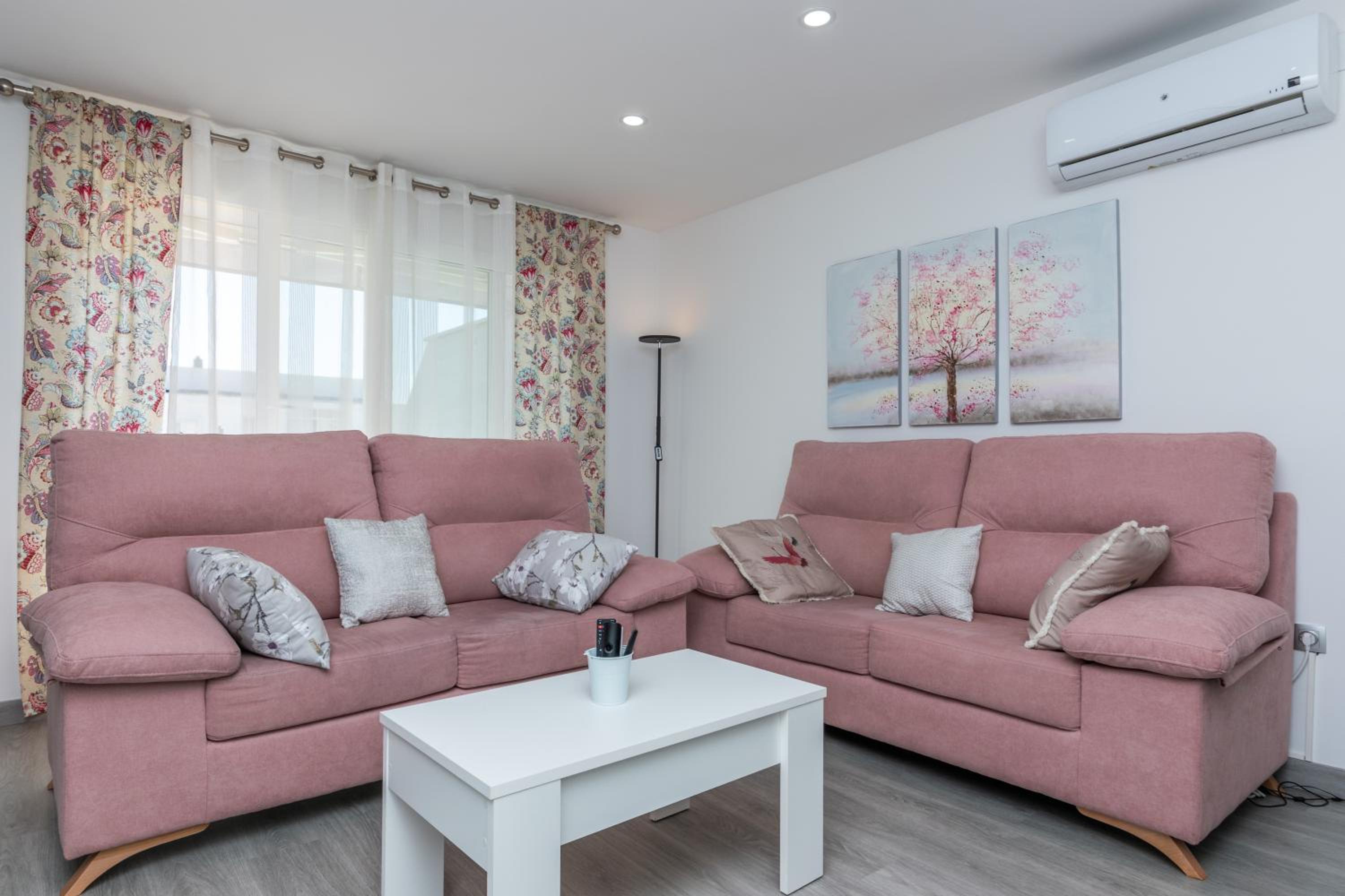 New Modern 3BR with terrace in Fuengirola Centre view 5