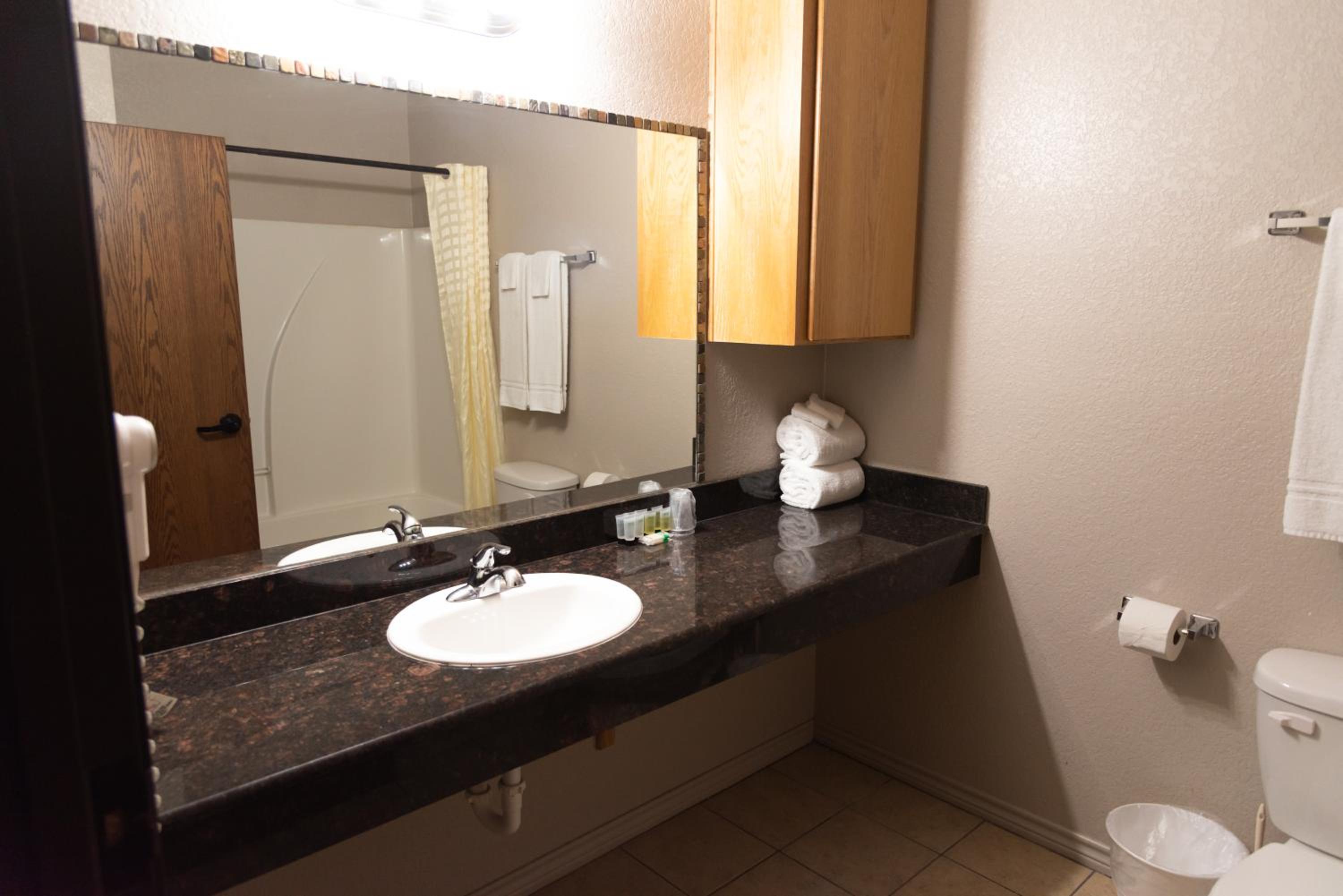 Premium Inn and Suites