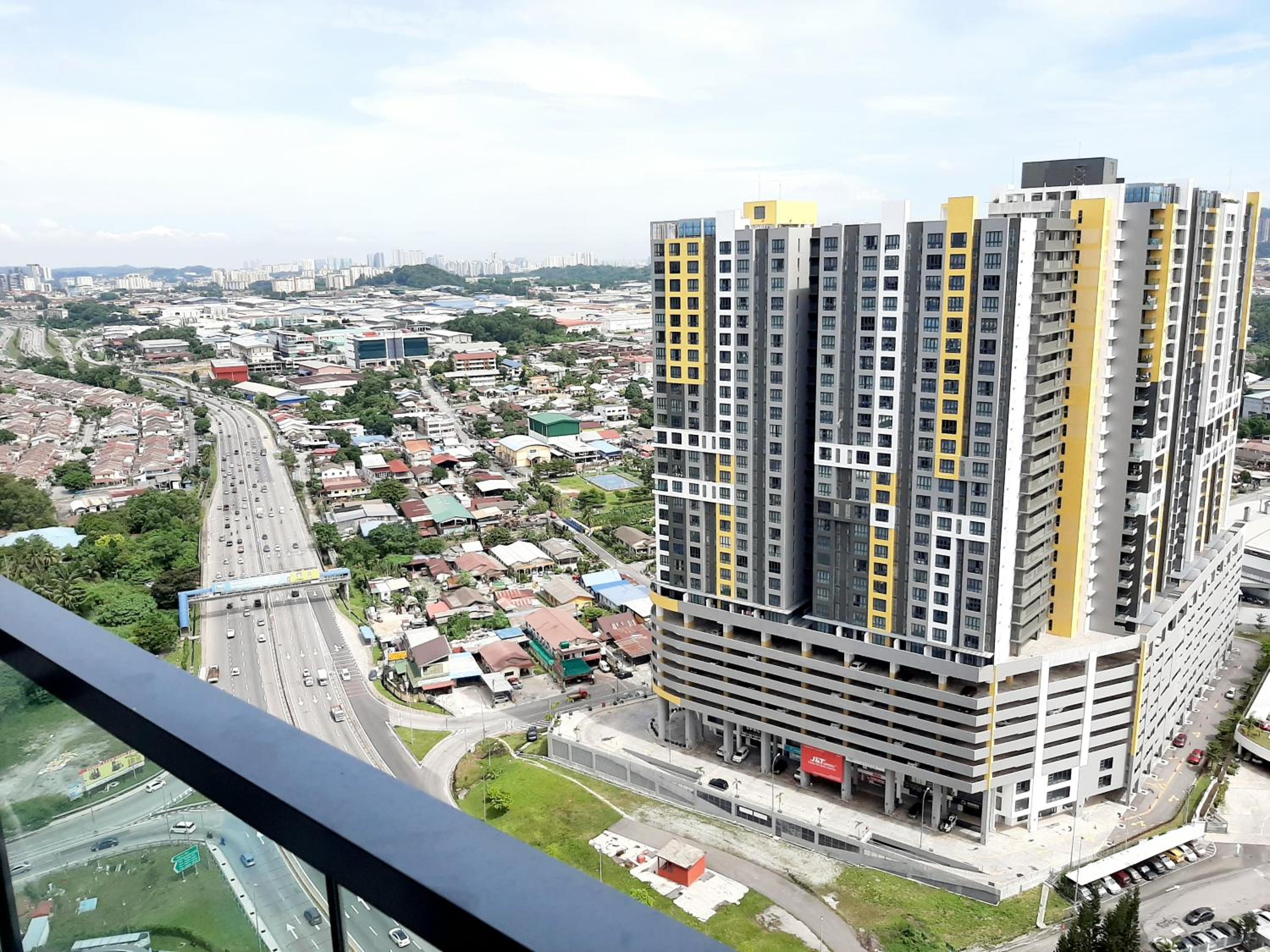 Symphony Tower Studio # 4 with balcony photo 7