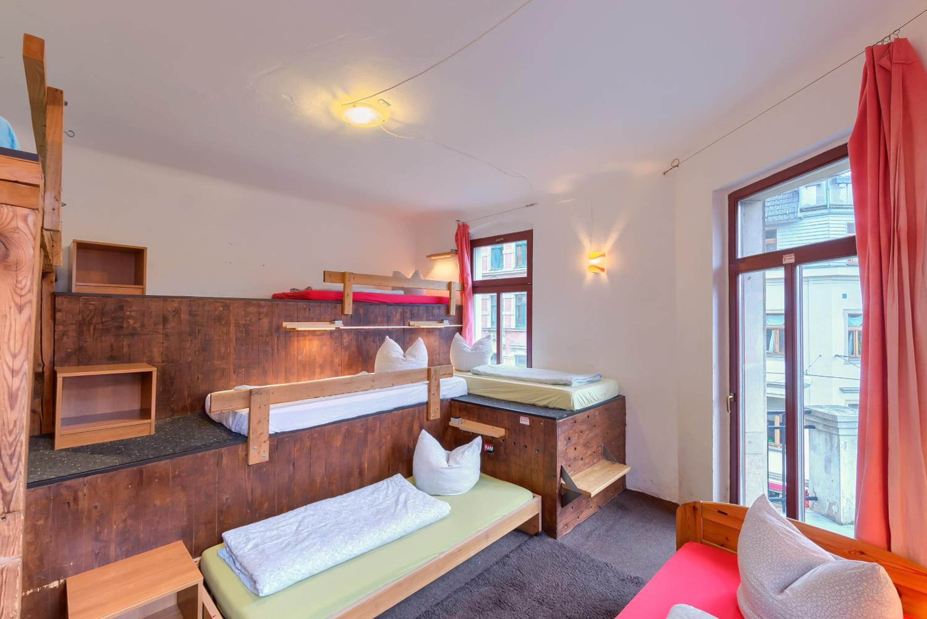 Hostel Lollis Homestay Dresden