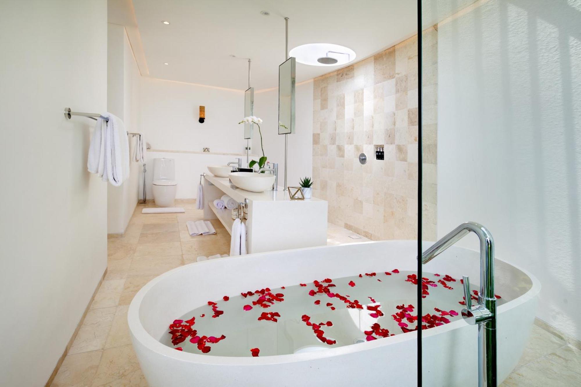 Hidden Hills Villas - Small Luxury Hotels of The World