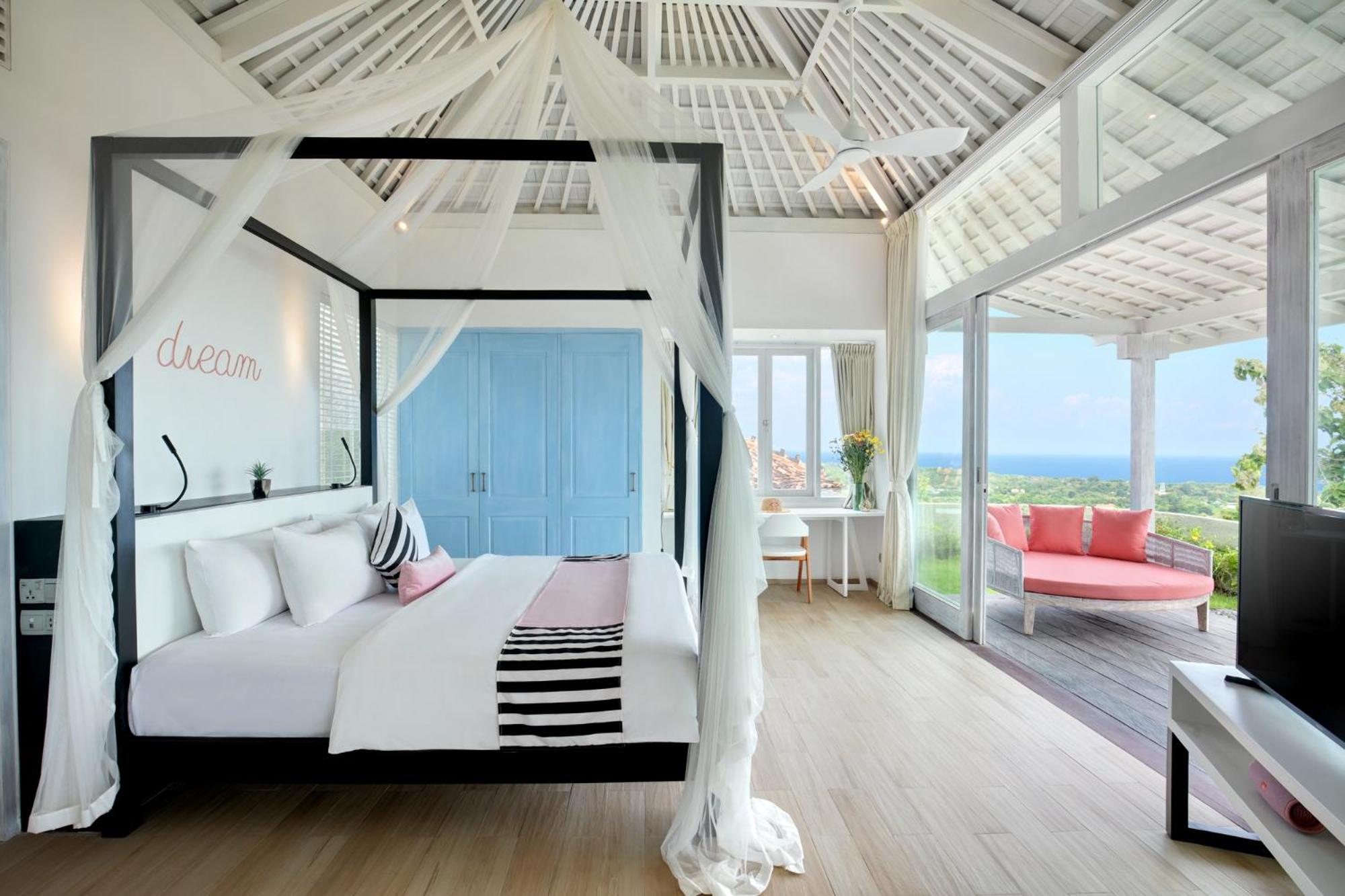 Hidden Hills Villas - Small Luxury Hotels of The World