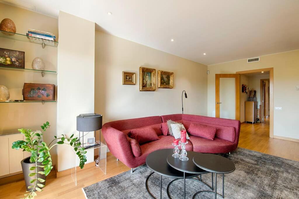 Great and Seaside Flat