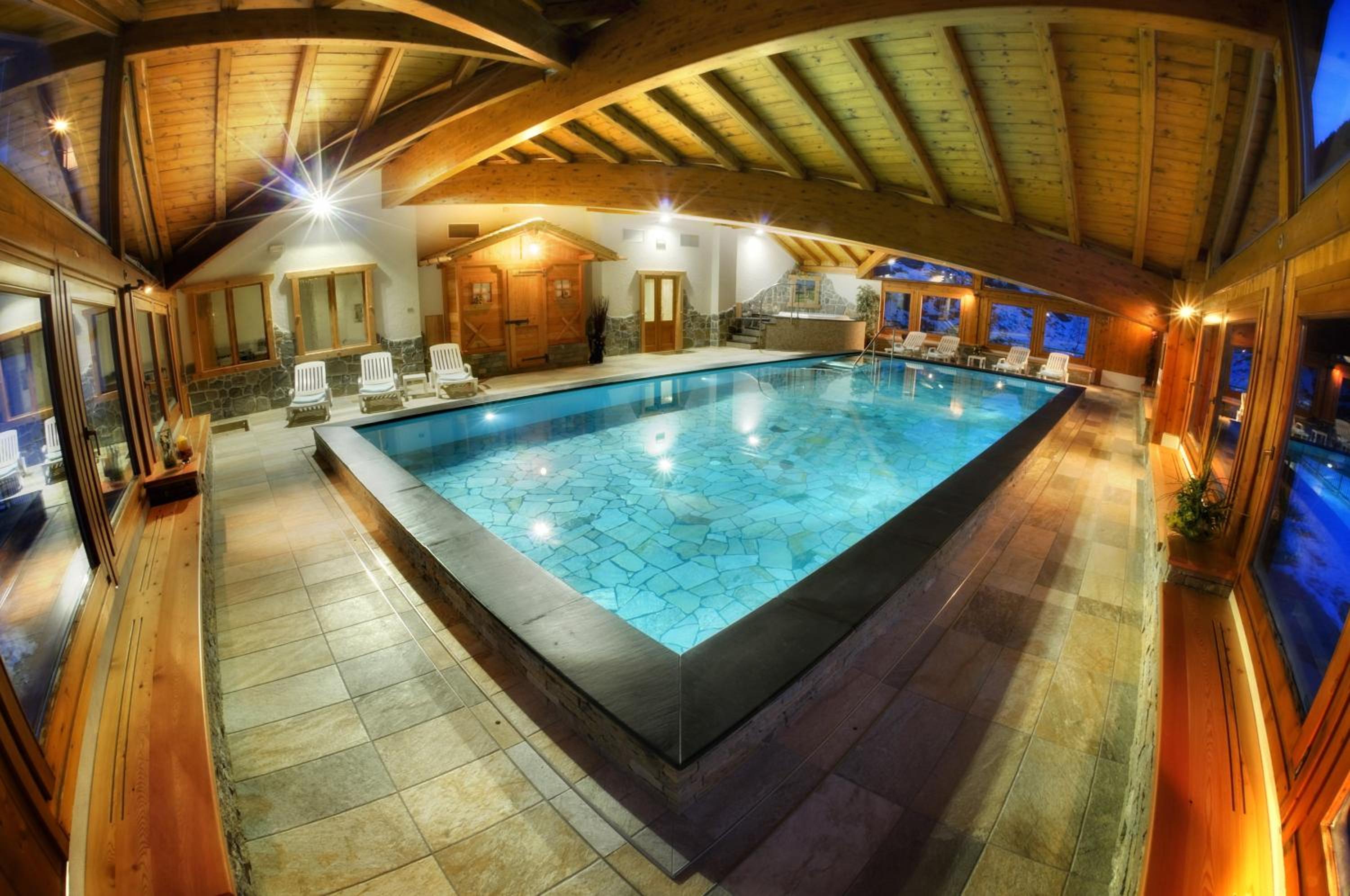 indoor pool