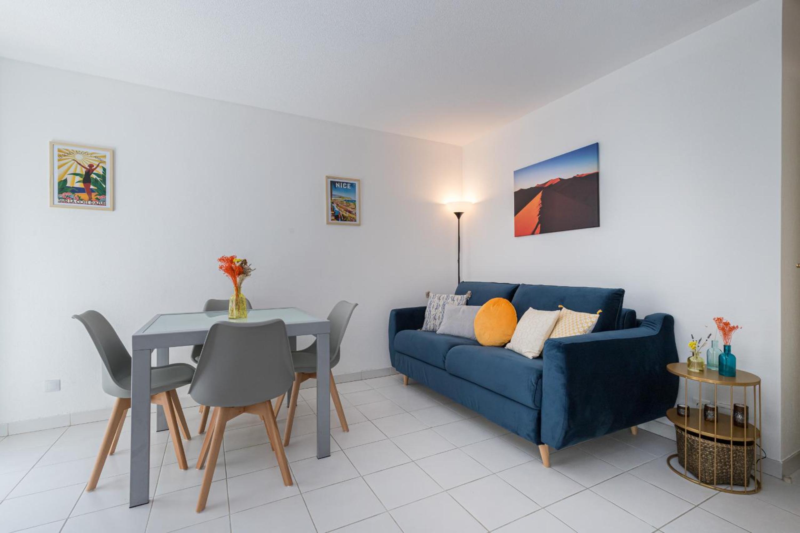 Comfortable 1 Bdr Downtown - AC & Parking photo 4