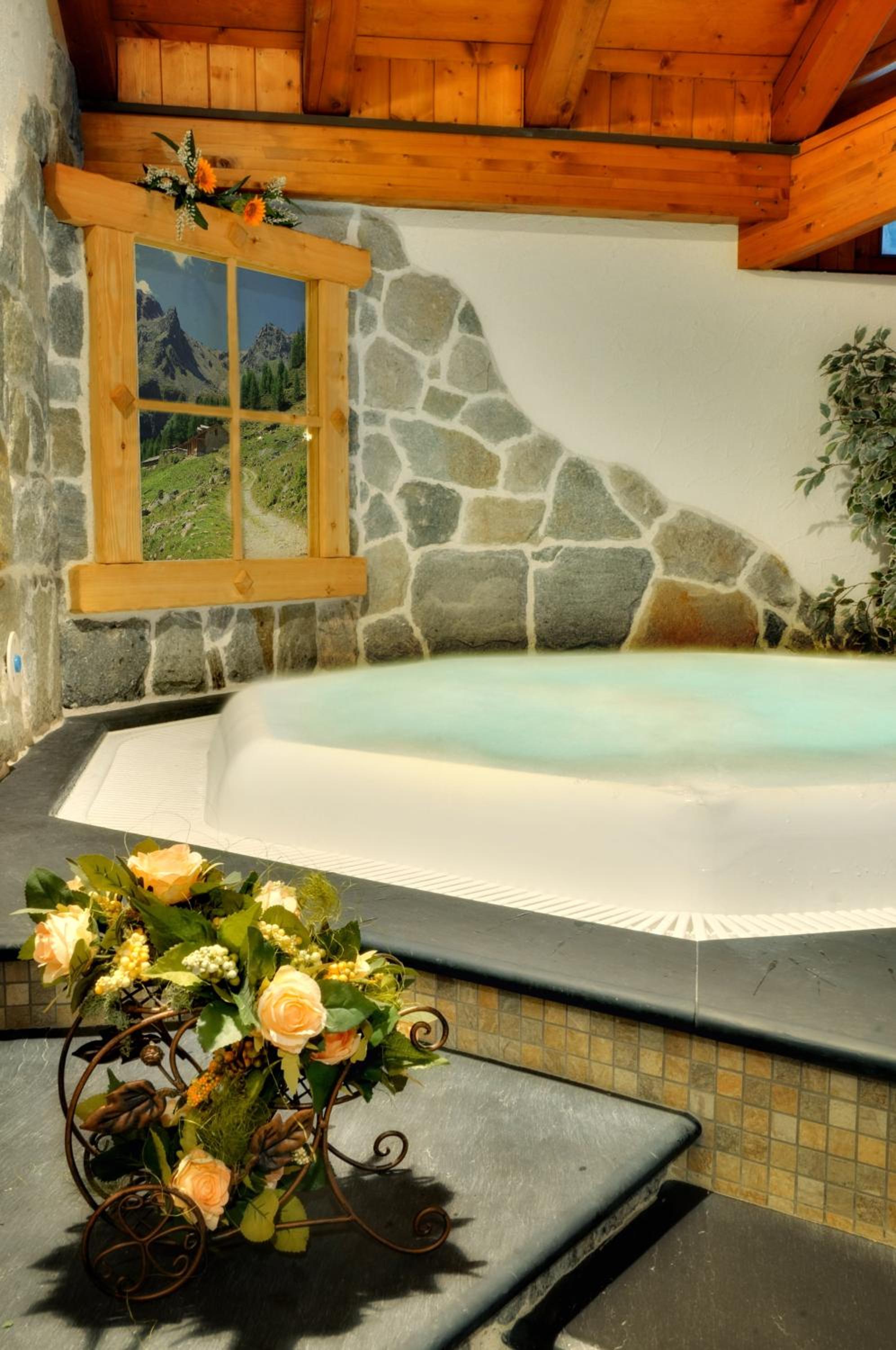 Jacuzzi