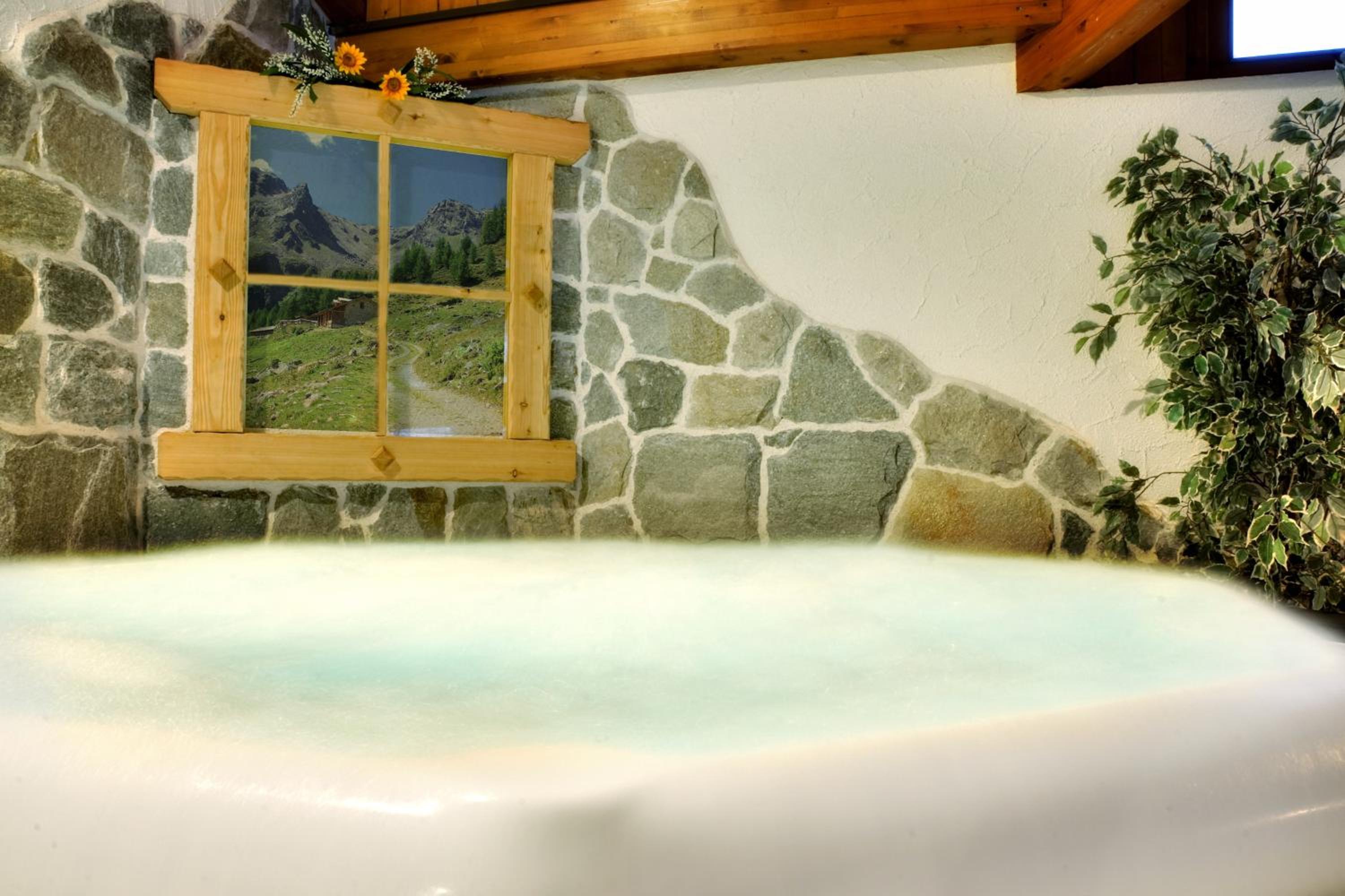 Jacuzzi