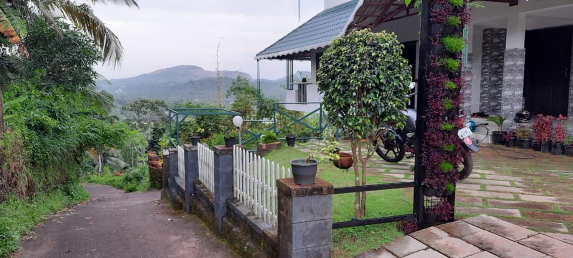Casita Greens view 5