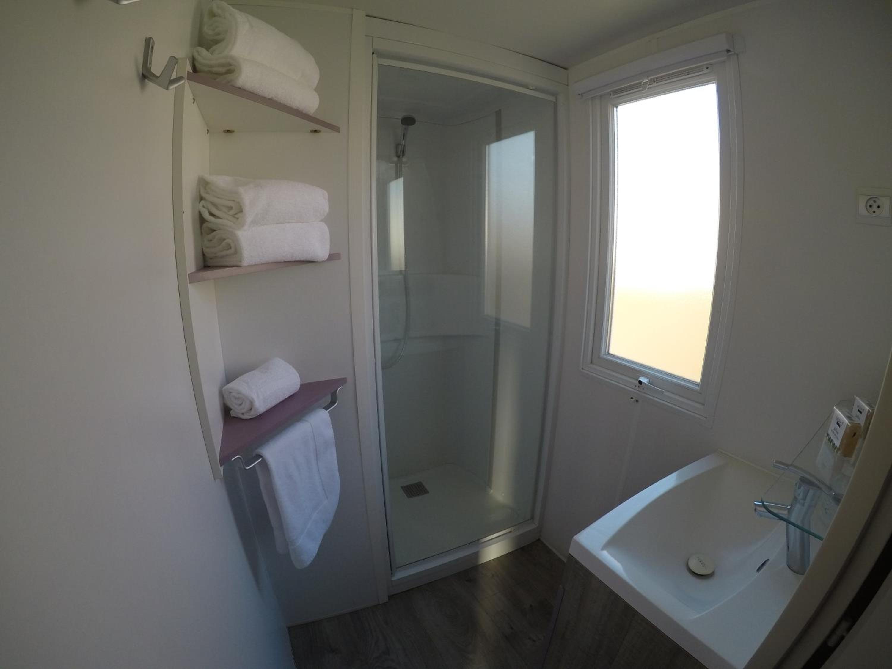 FINCA VILLA ZAAR HOMES