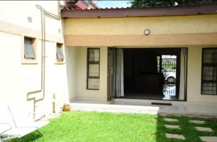 Pillacol Guest House view 5