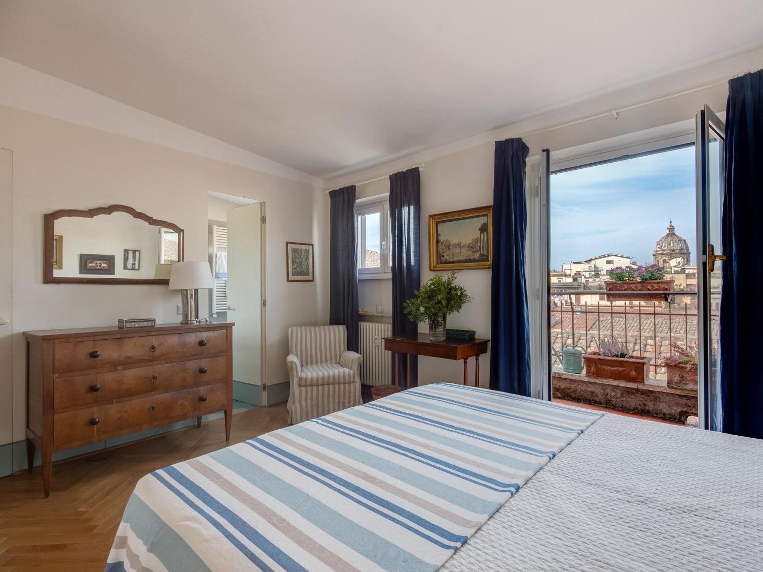 Piazza Lovatelli Luxury Penthouse