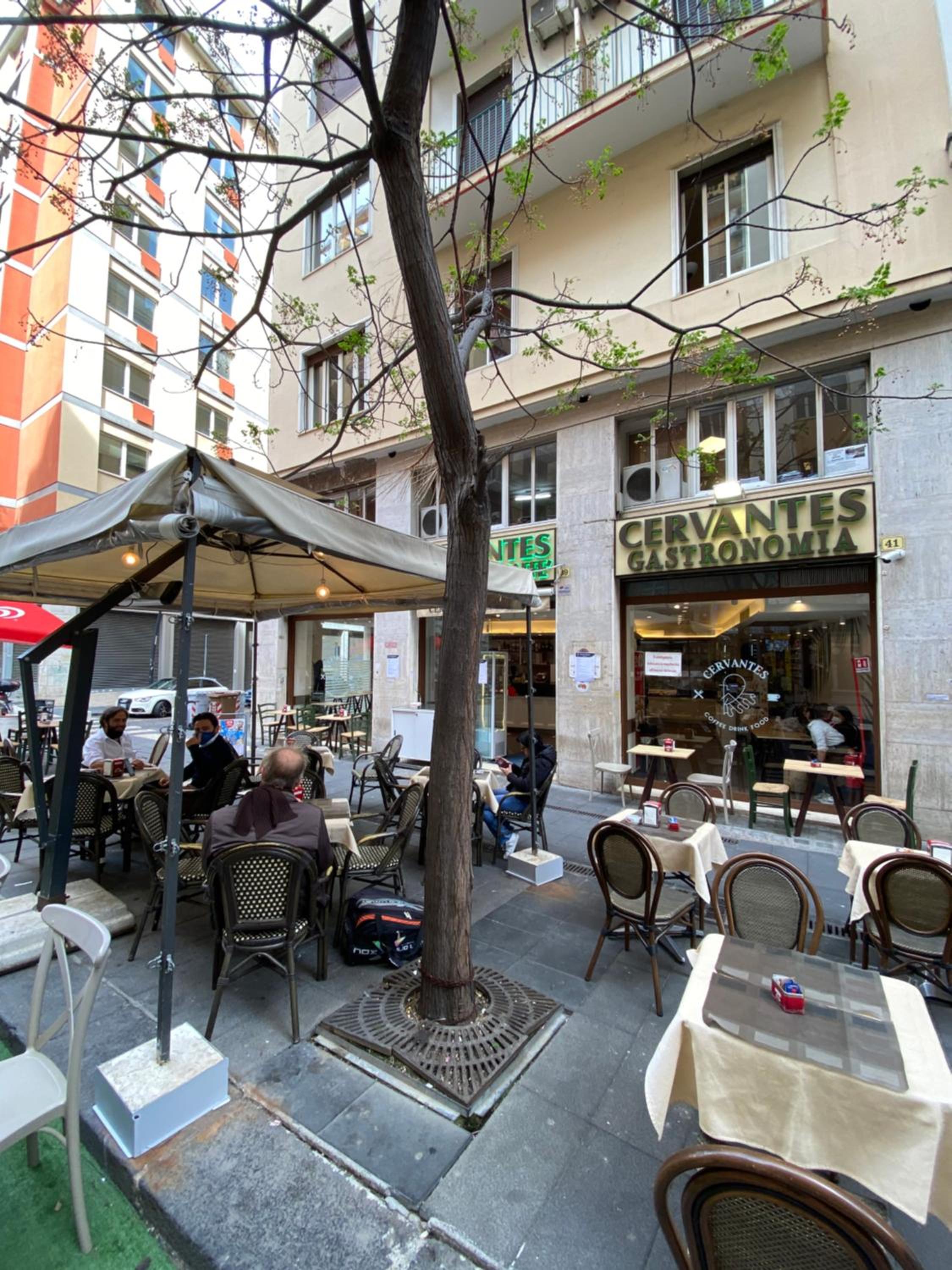Napoli City Center - Appartamenti e Camere