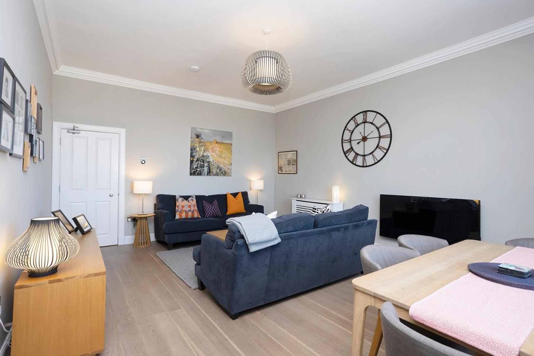 JOIVY Splendid Apartment in New Town view 3
