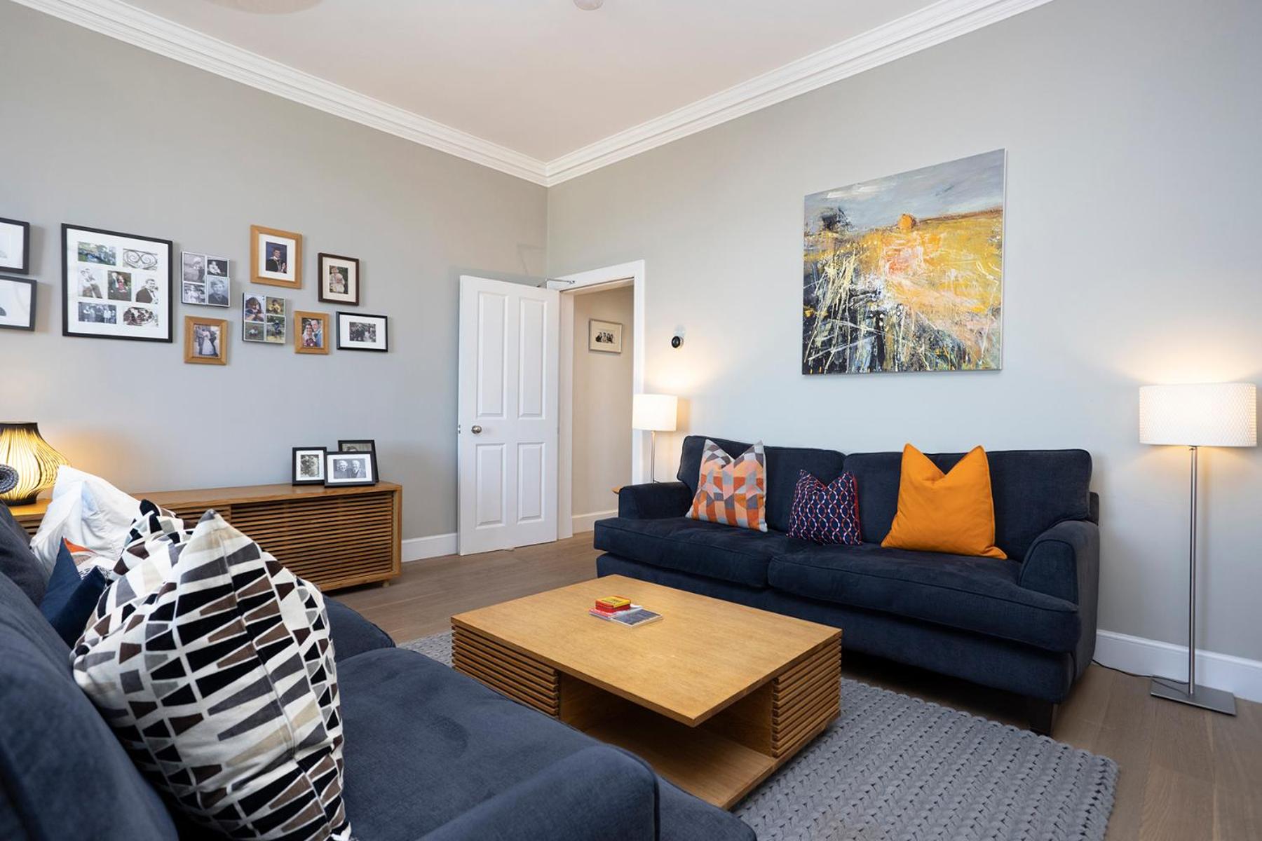 JOIVY Splendid Apartment in New Town view 4