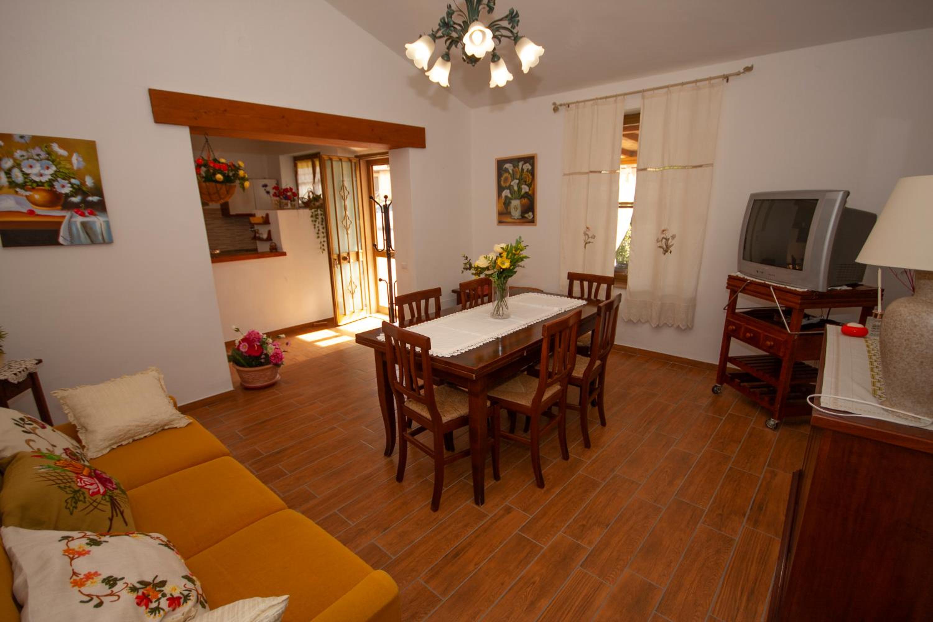 Photo 26