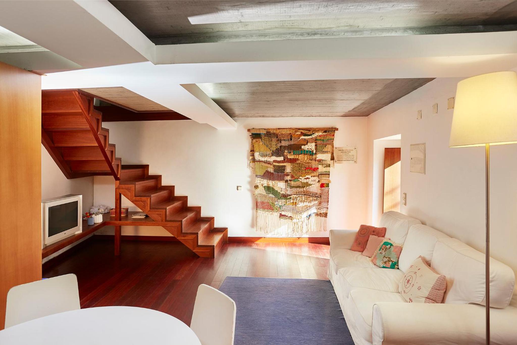 Casa da Pedra Rolada view 2