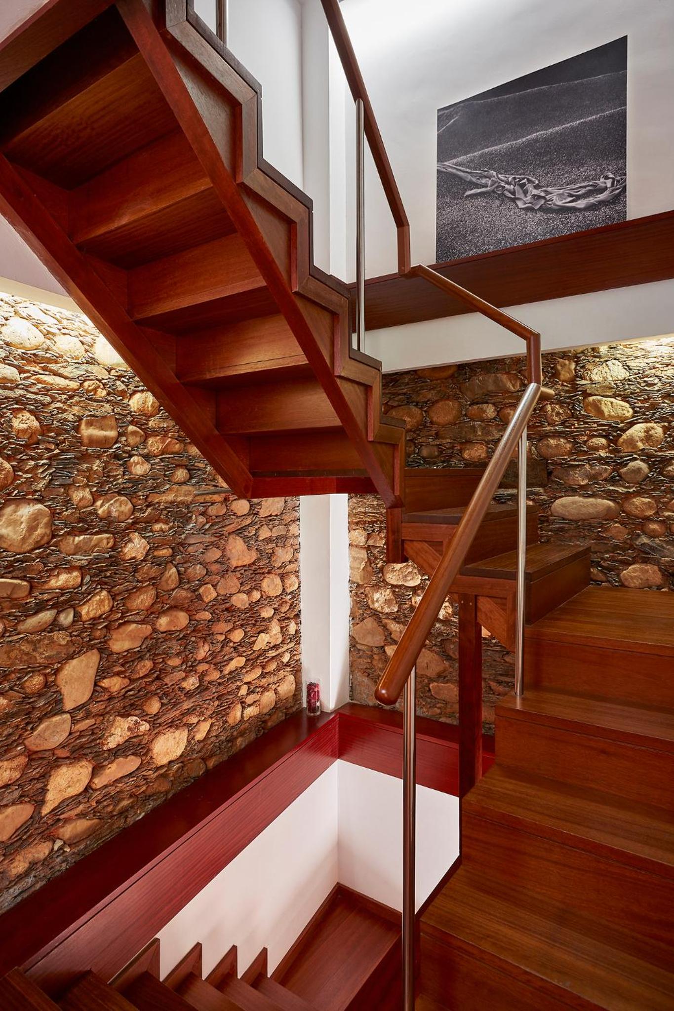 Casa da Pedra Rolada view 4