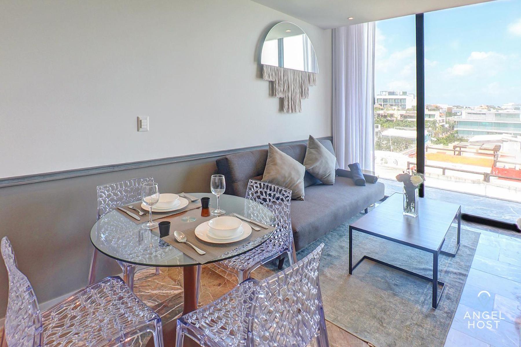 Singular by Stella Rentals