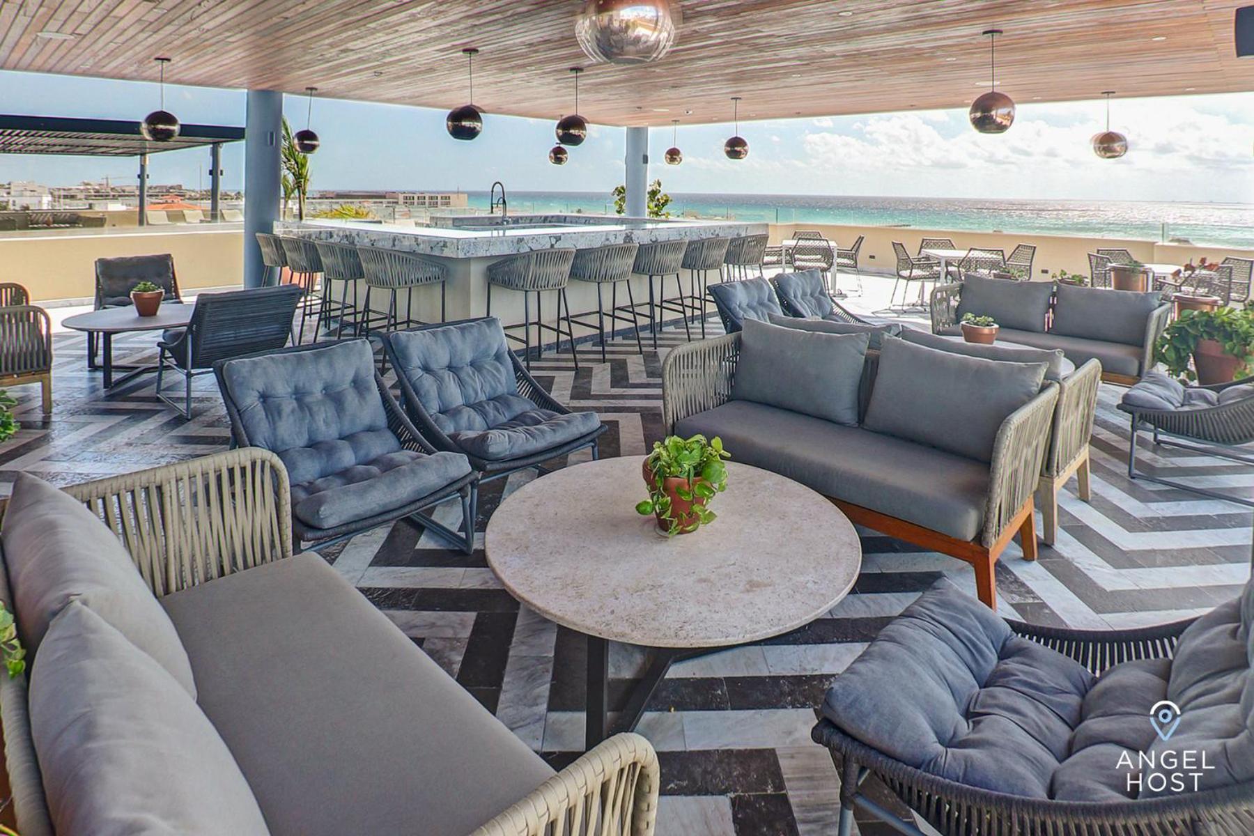 Singular by Stella Rentals