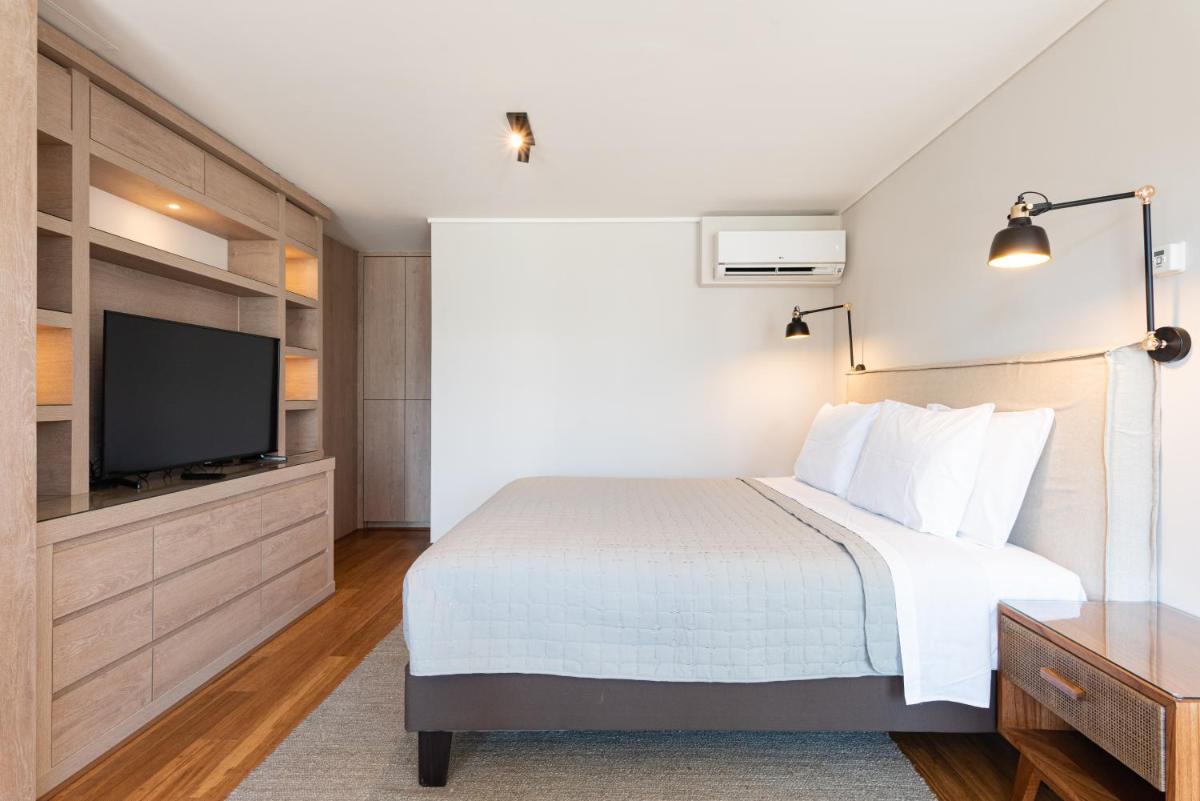 Uptown Luxe - Studio, Parking, Wifi, Pool & Metro