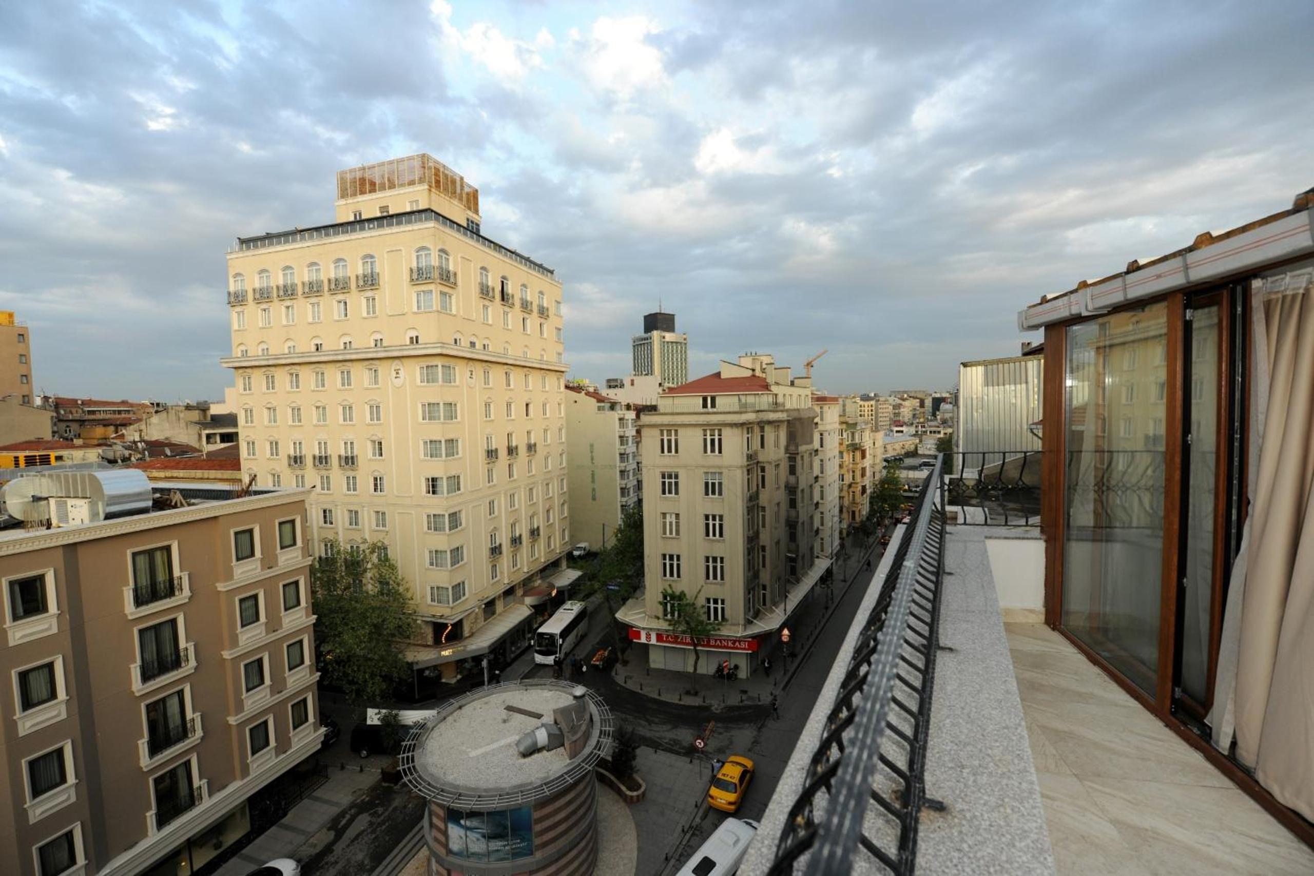 Rooms Inn Taxim - Image 24