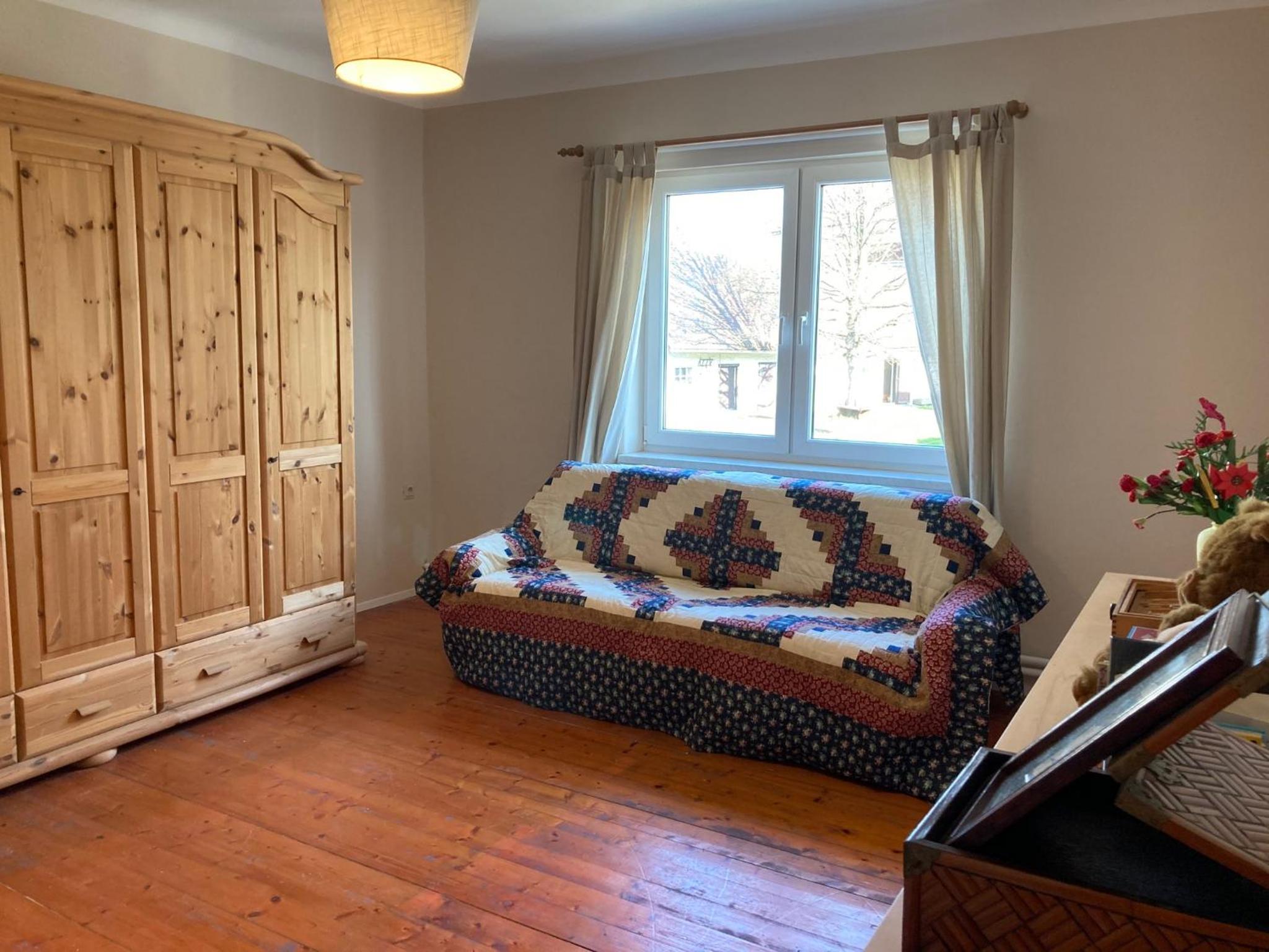 Baeckerei Mueller - große Unterkunft mit mid century Charme, zentral, sehr gut für Familien, privat, Stadt&Natur, Café im Haus