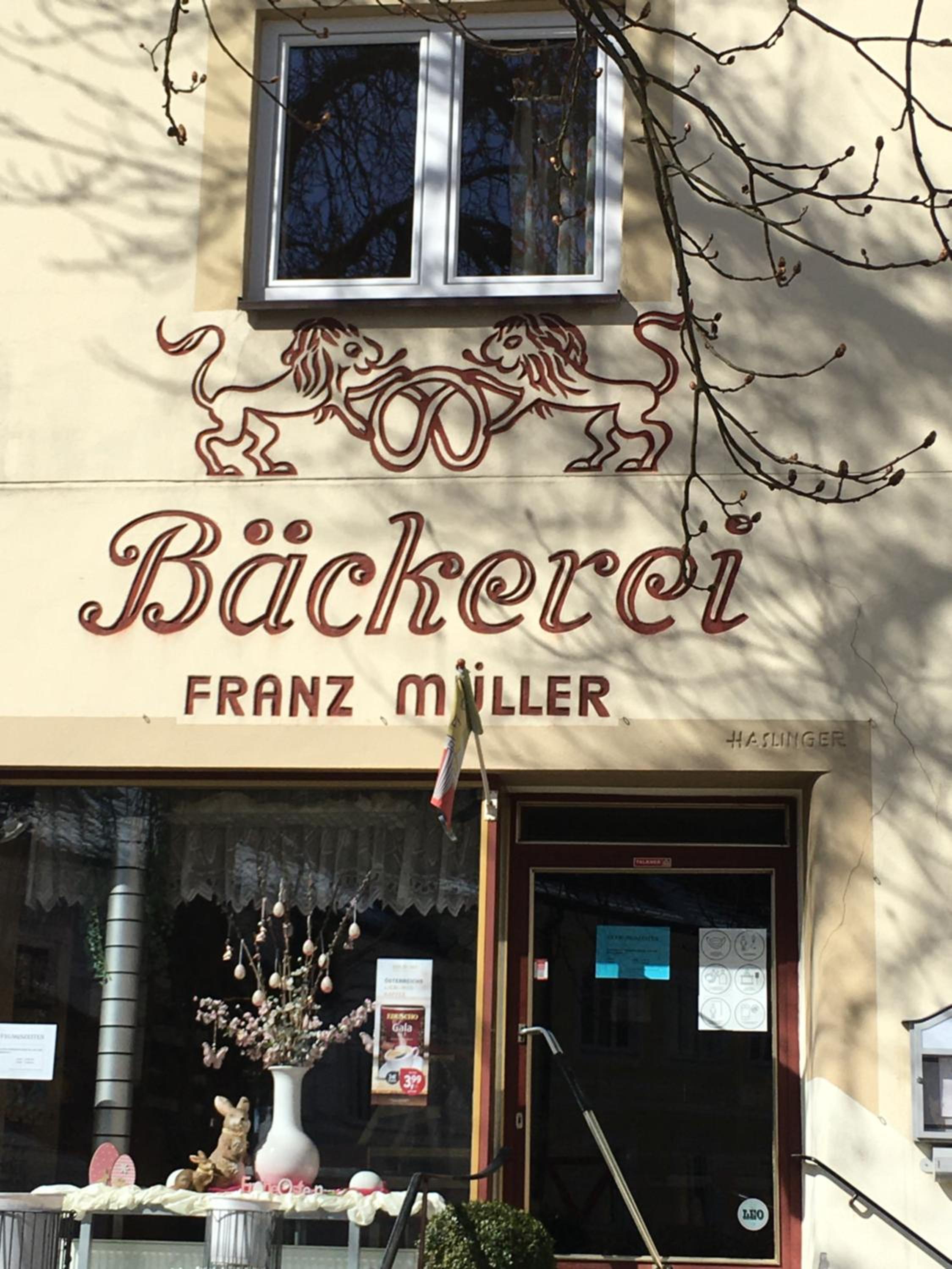 Baeckerei Mueller - große Unterkunft mit mid century Charme, zentral, sehr gut für Familien, privat, Stadt&Natur, Café im Haus