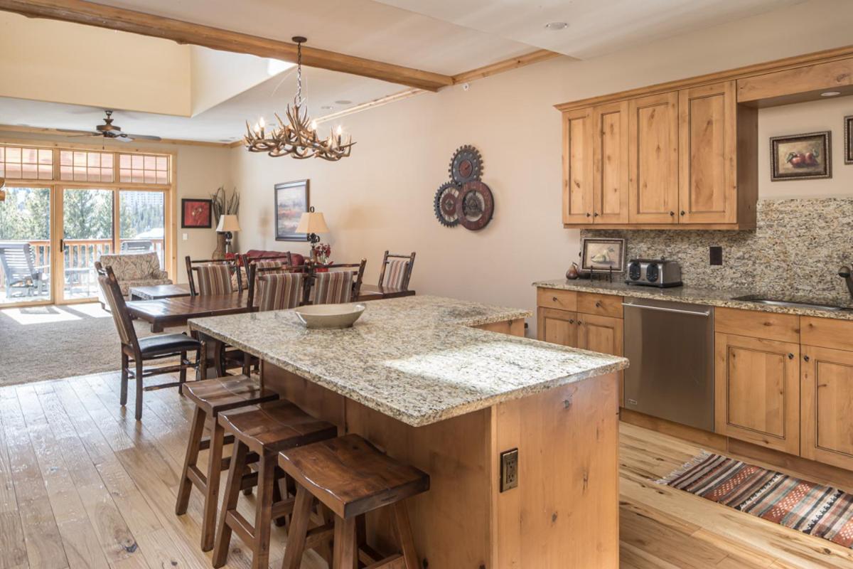 The Lodges at Elkhorn Creek Unit 1302 view 4
