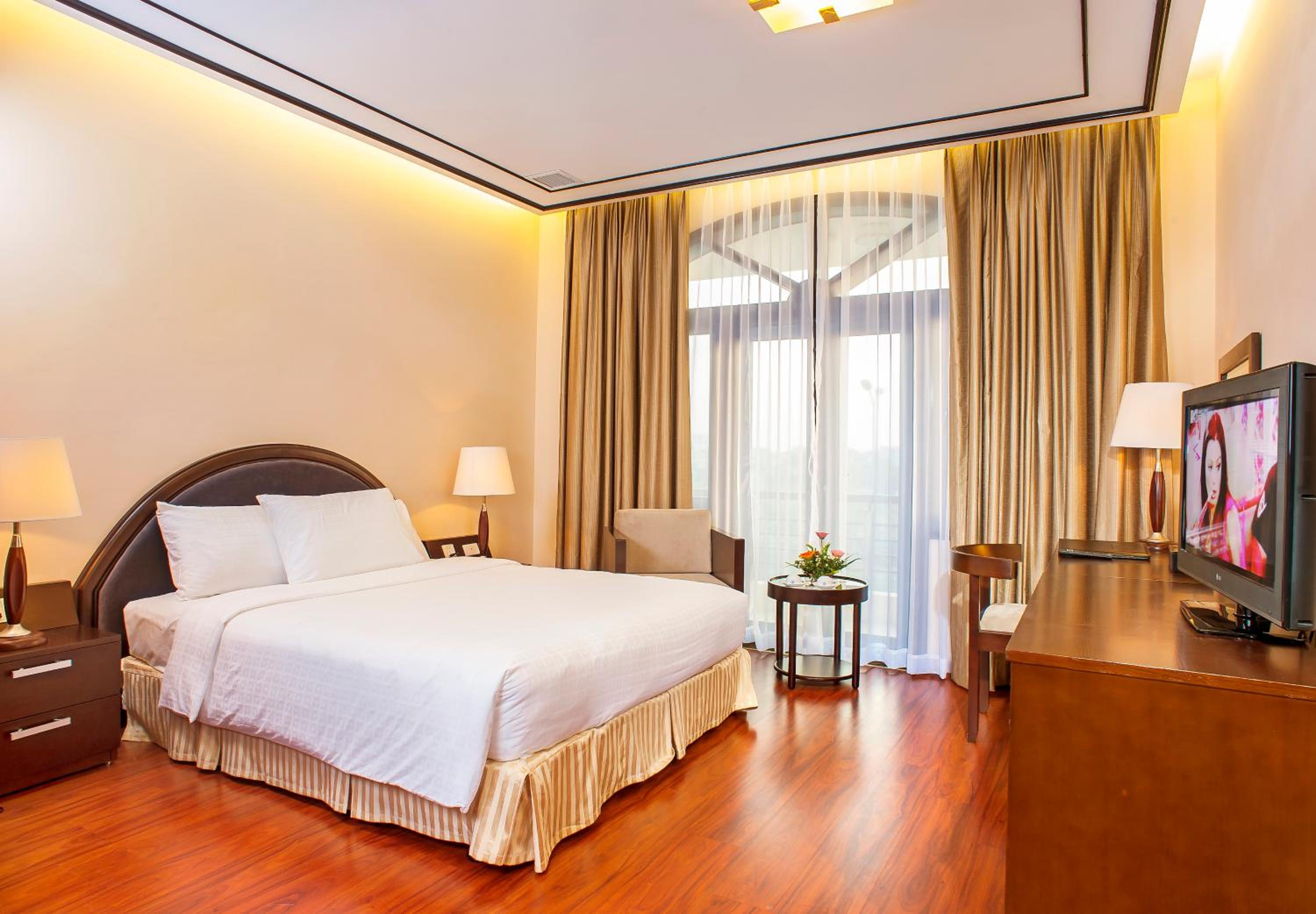 Garco Dragon Hotel photo 5