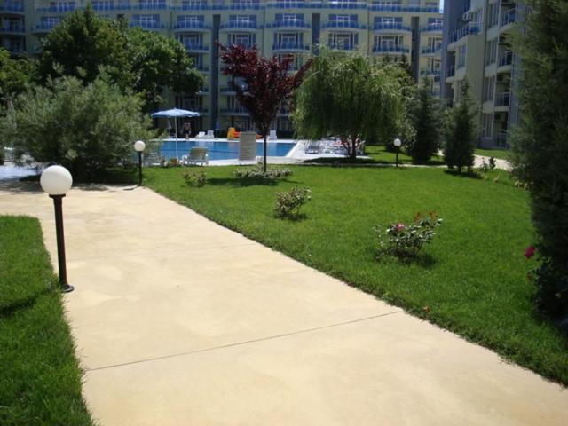 Photo 47