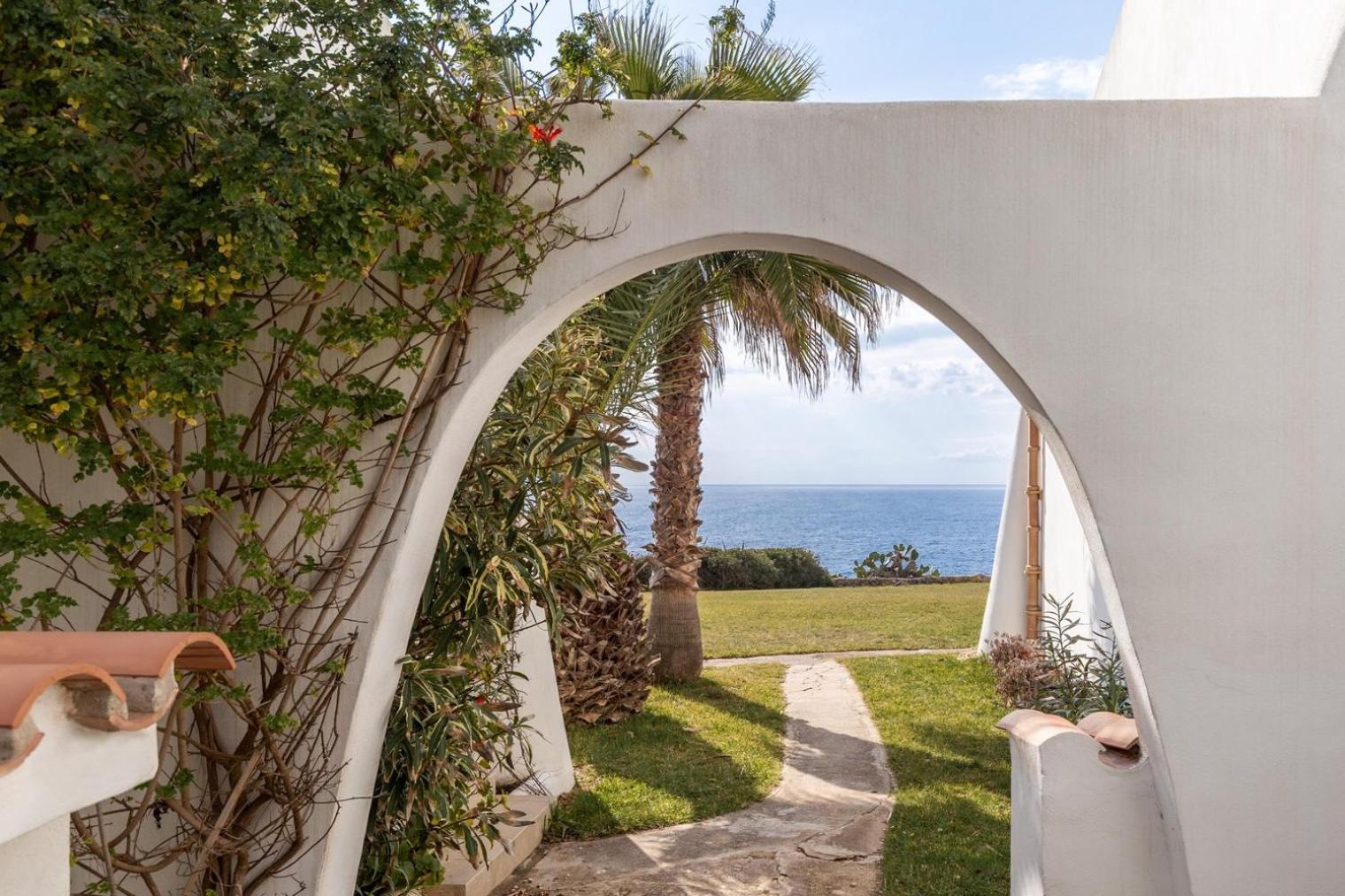 Cala Serena Beach photo 2