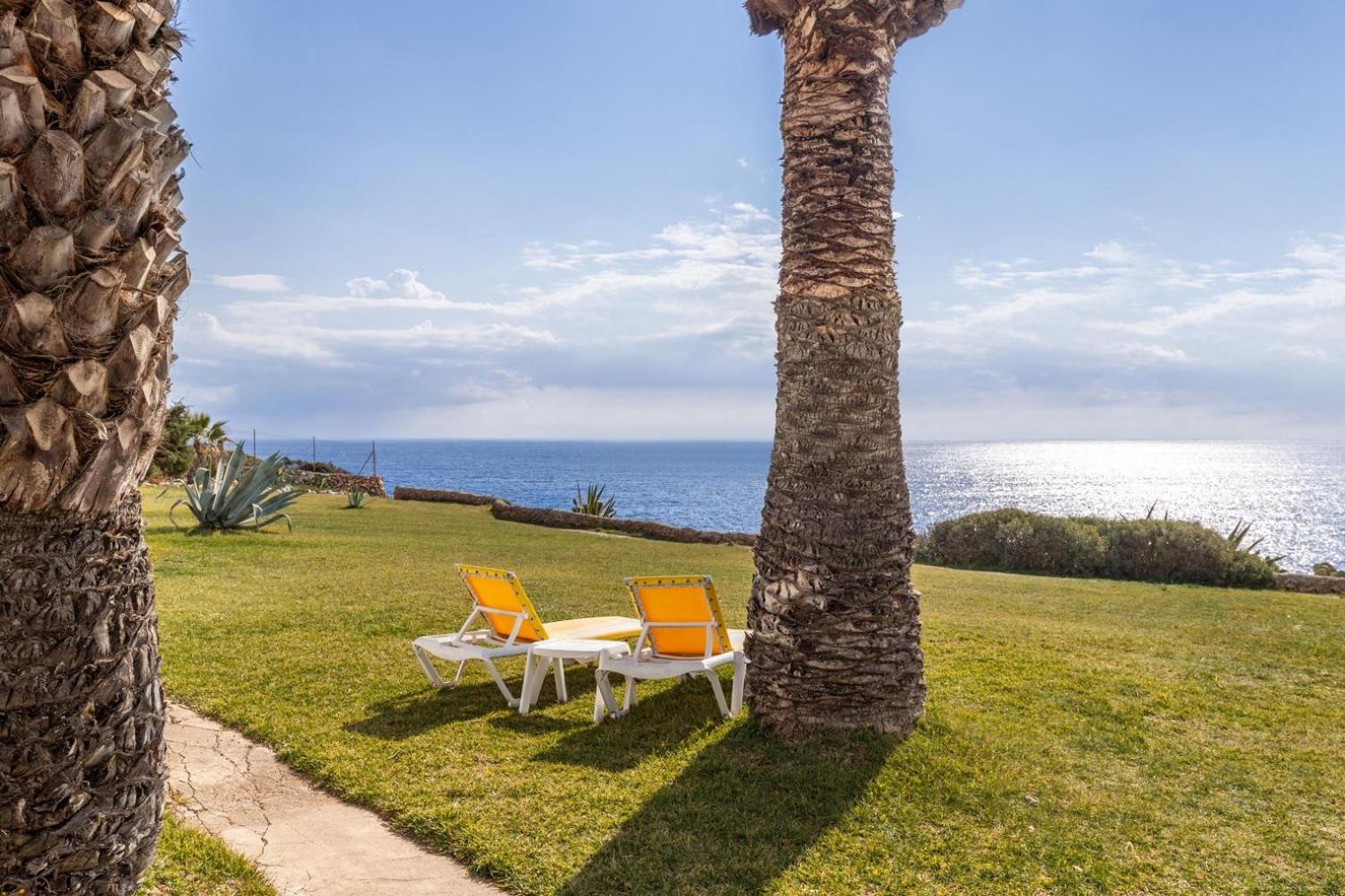 Cala Serena Beach photo 4