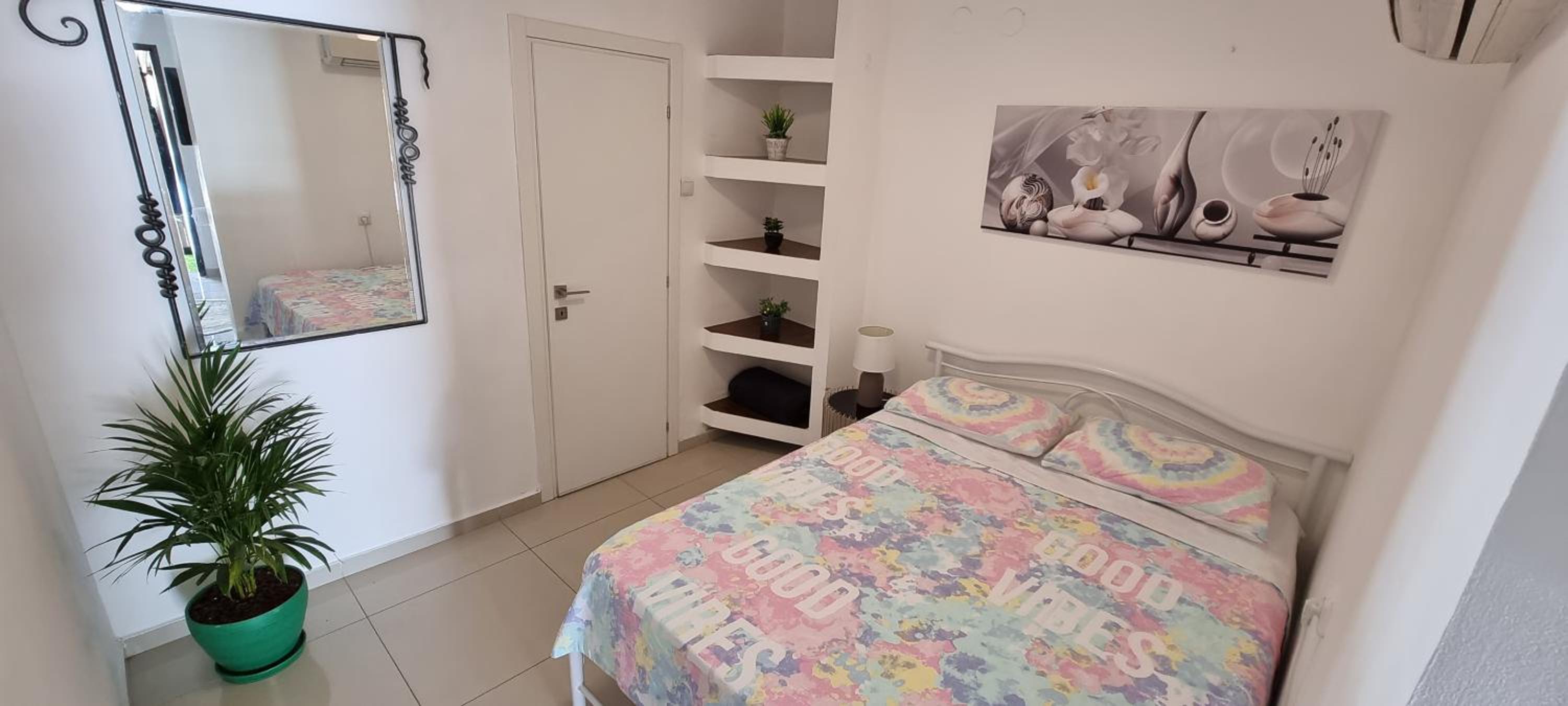 Asher's Apartments