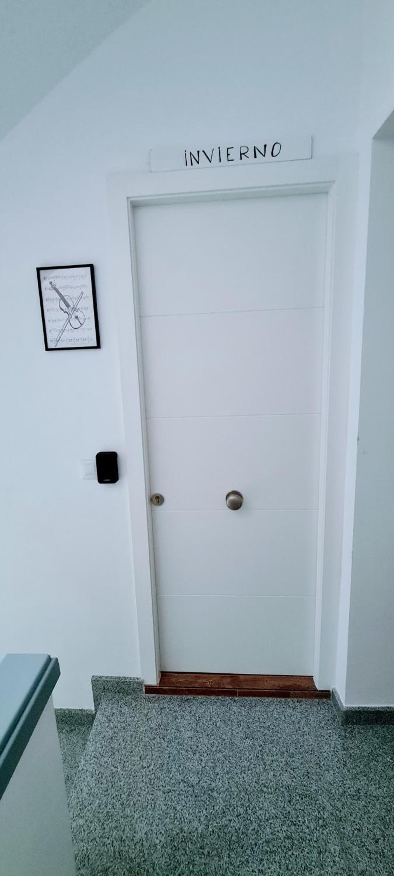 Photo 52