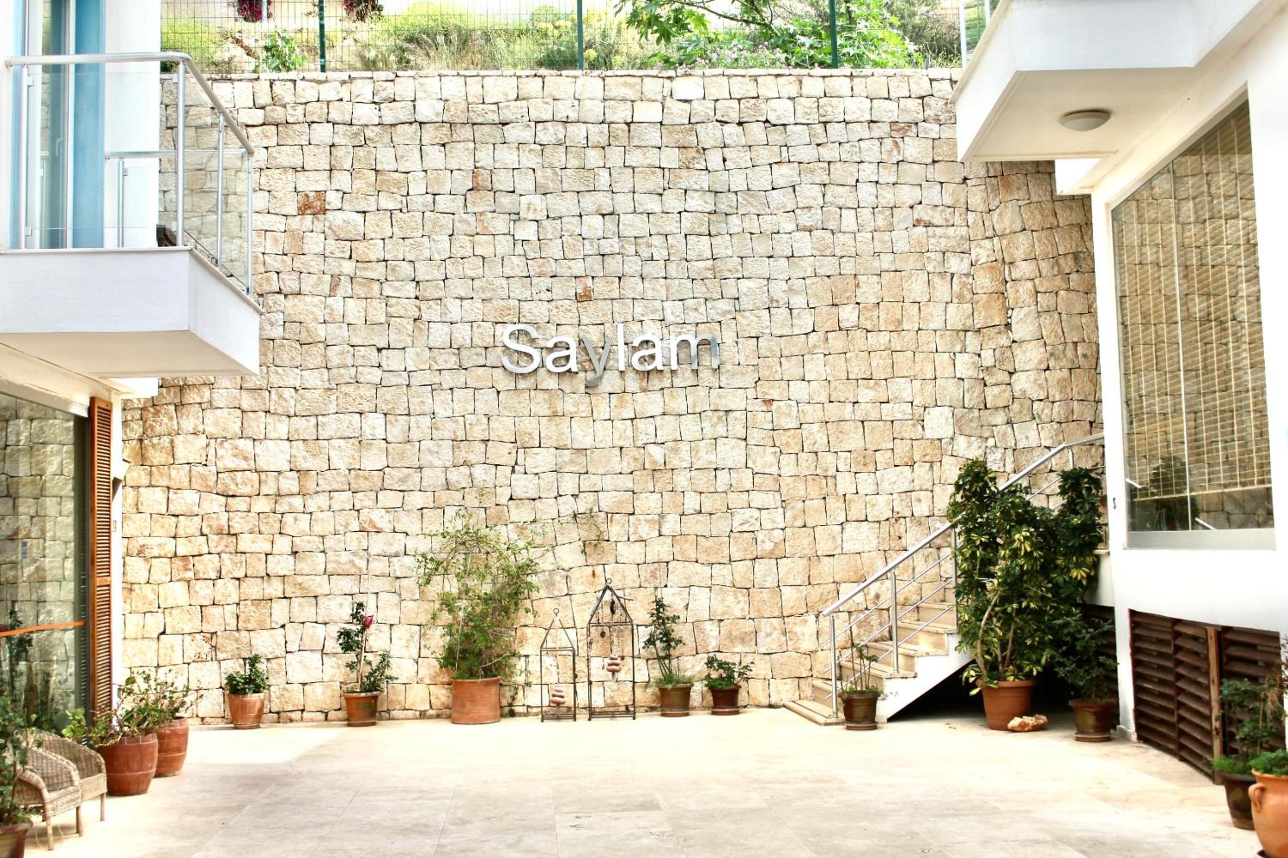 Saylam Suites - Image 19