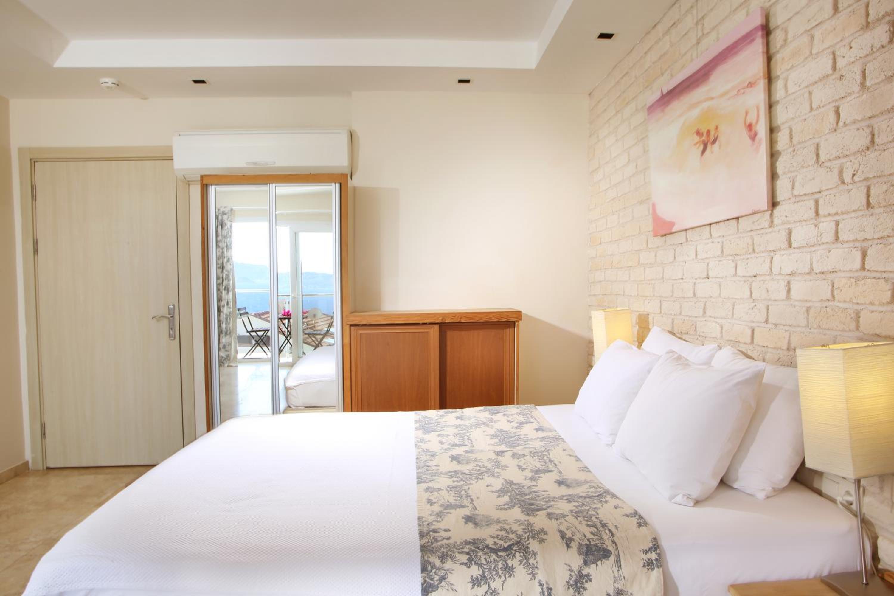 Saylam Suites - Image 36