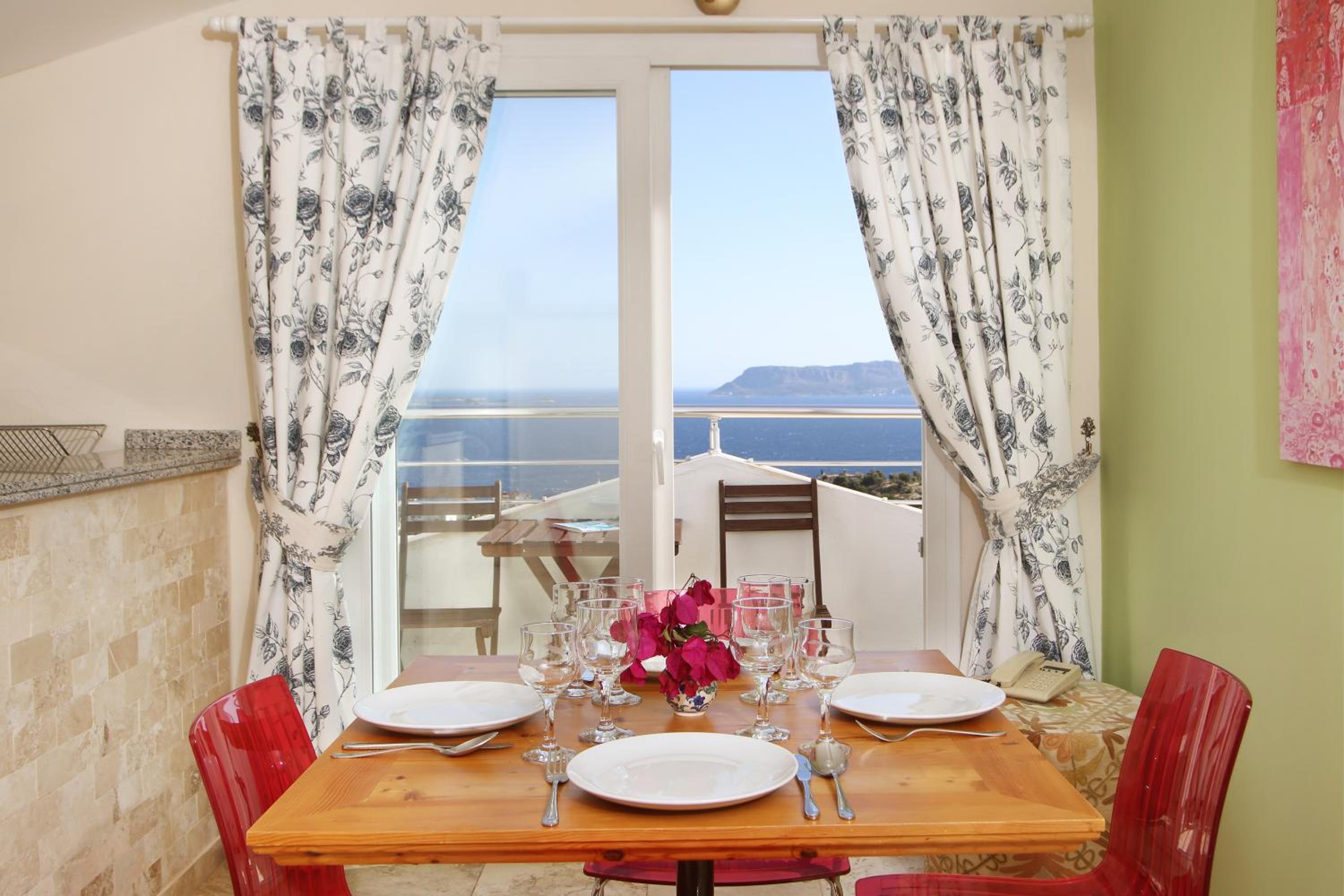 Saylam Suites - Image 24