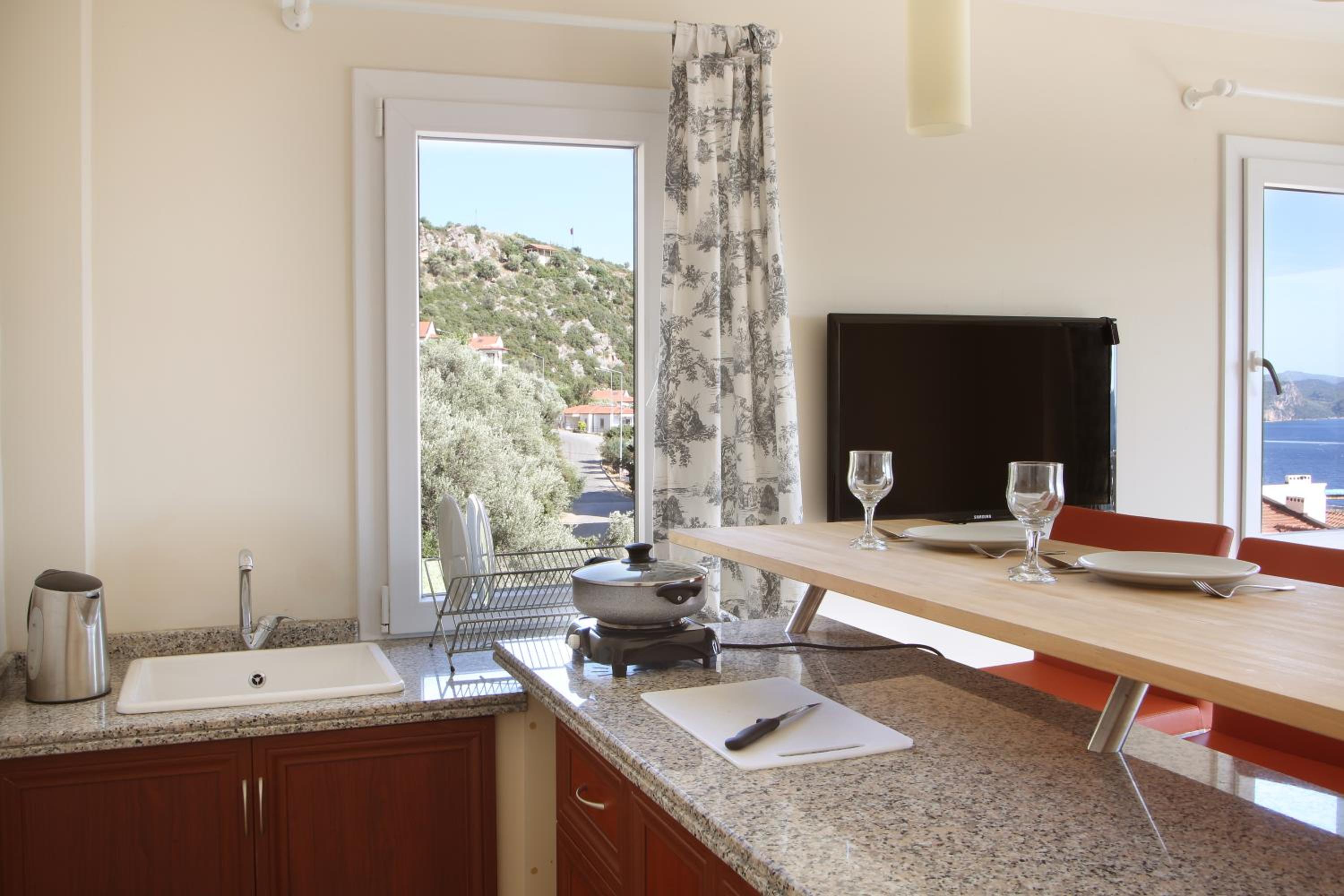 Saylam Suites - Image 32