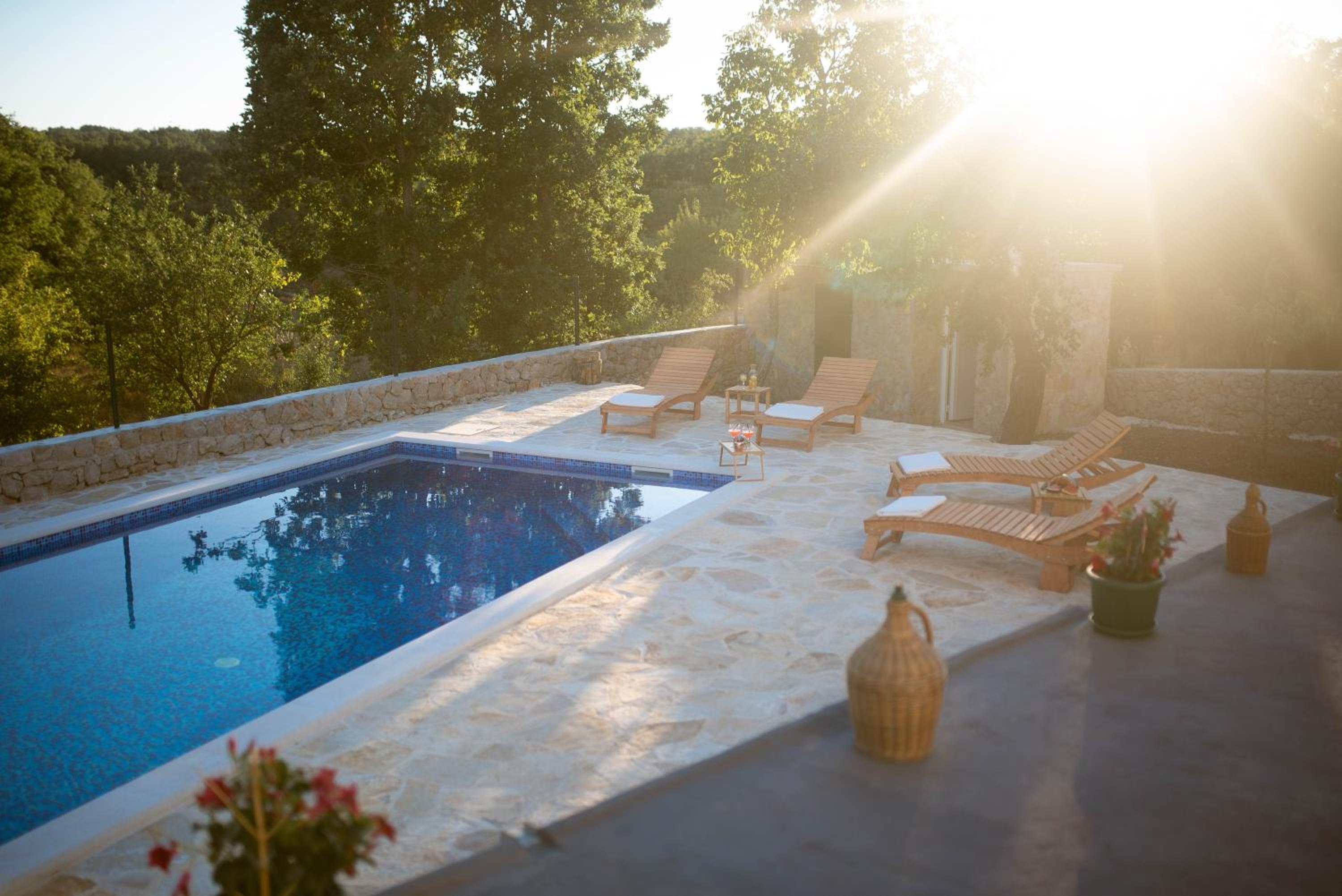Cassa Blanca with Heated Pool view 5
