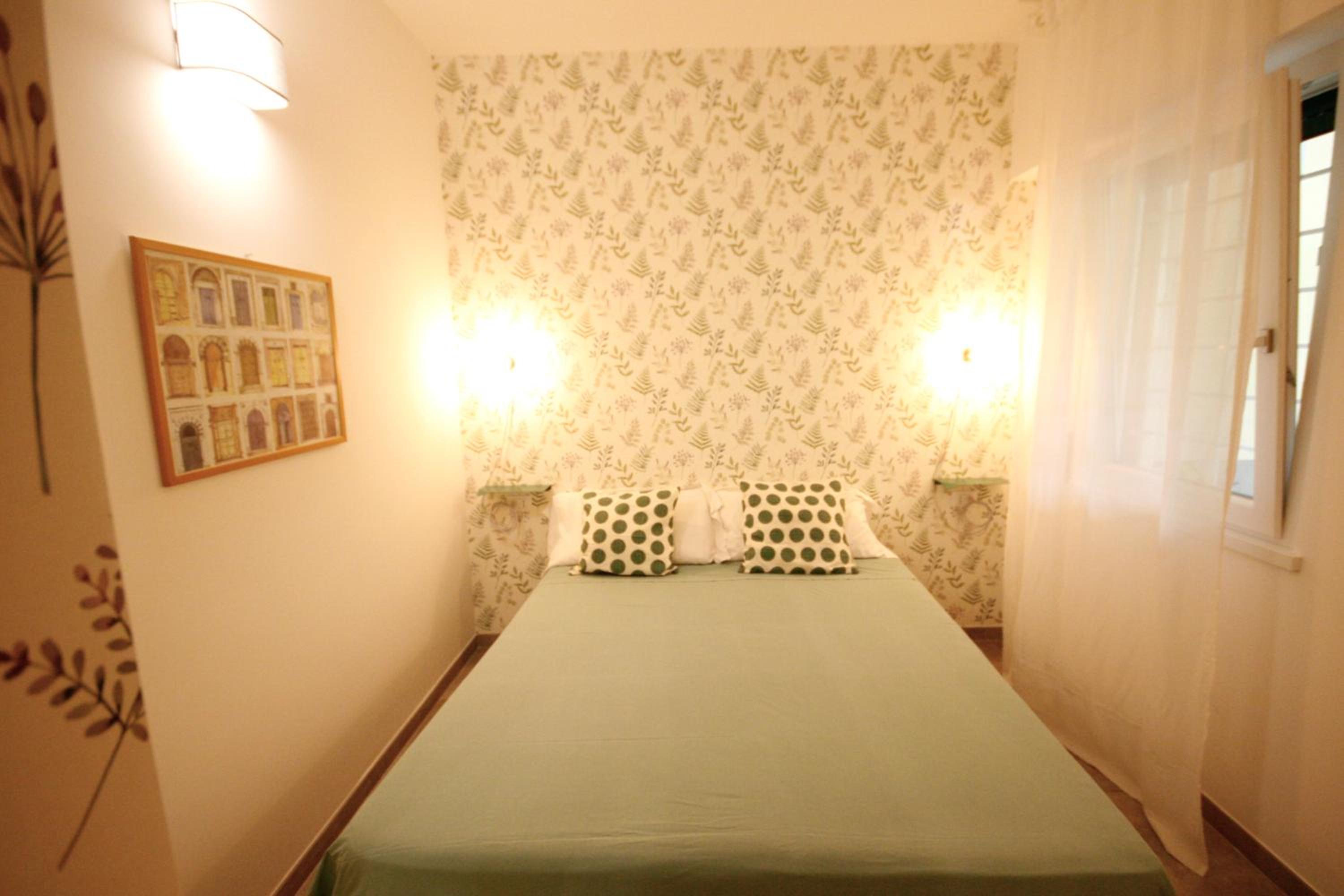 Delmirani's Book Apartments - Vatican View