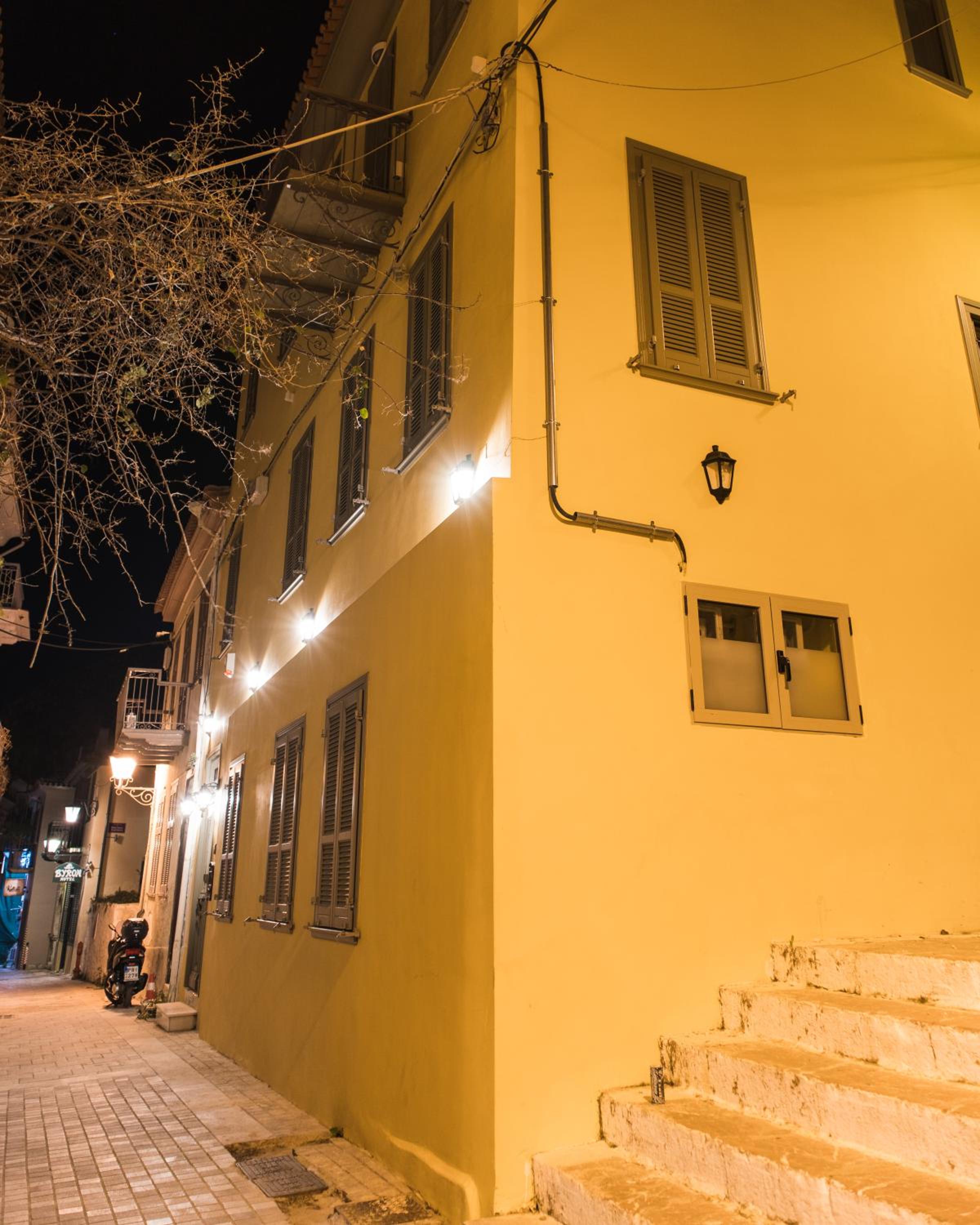 iole boutique house