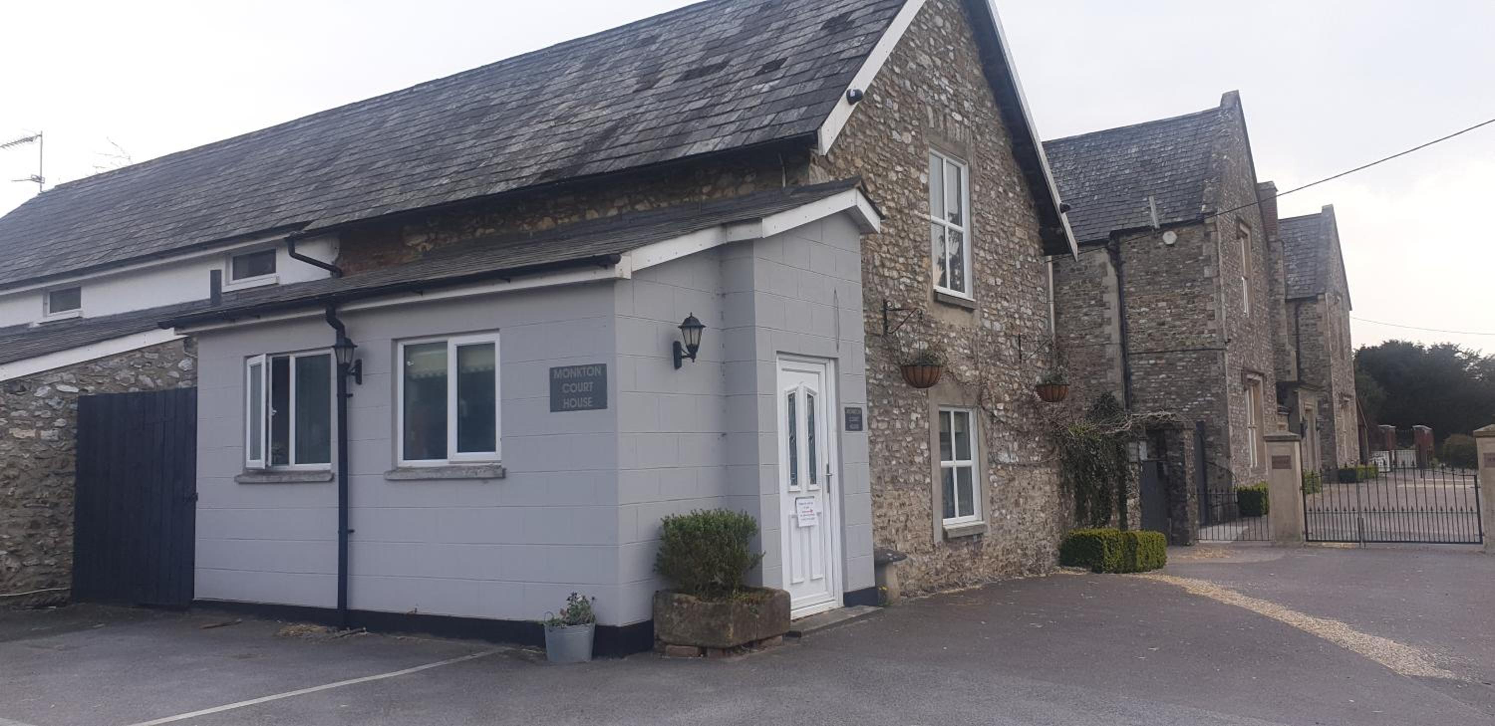 Monkton Court House B&B